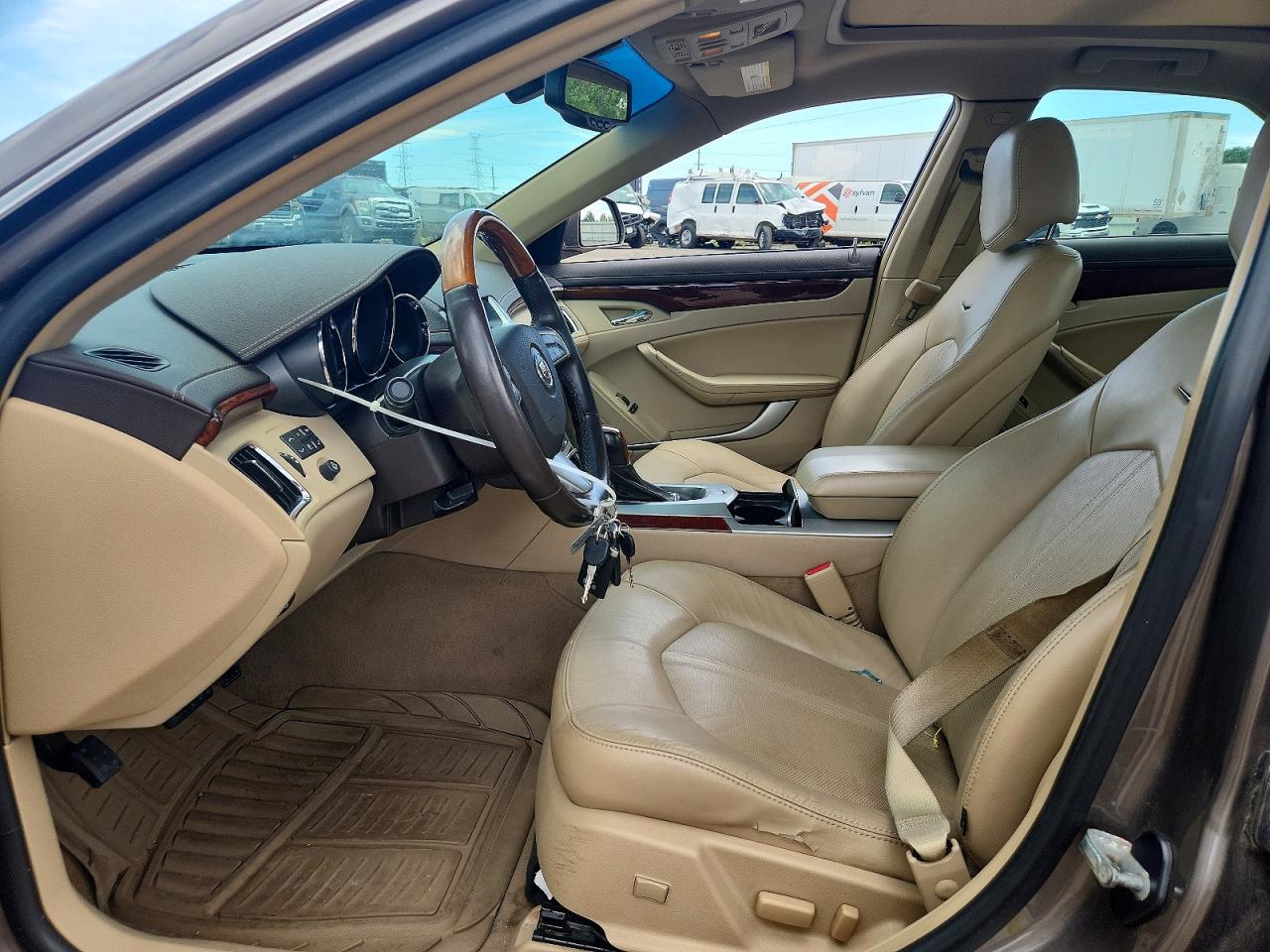 2012 Cadillac Cts Luxury Collection Tan vin: 1G6DG5E56C0122108