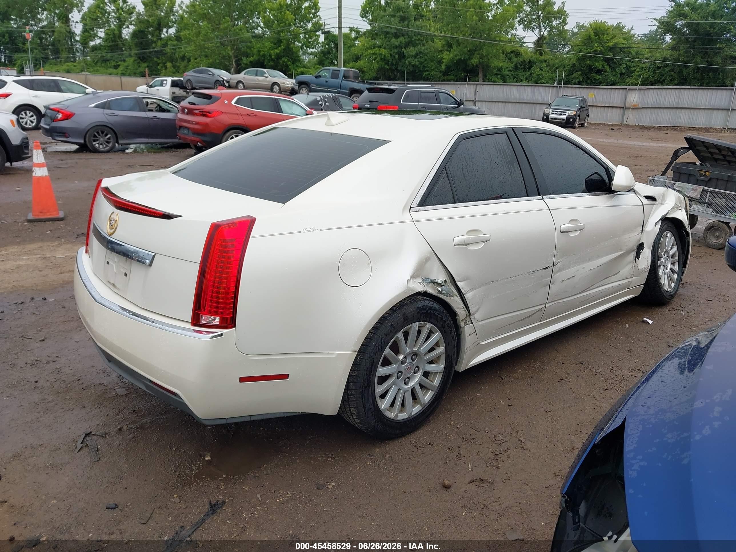 2013 Cadillac Cts Luxury Белый vin: 1G6DG5E57D0104539