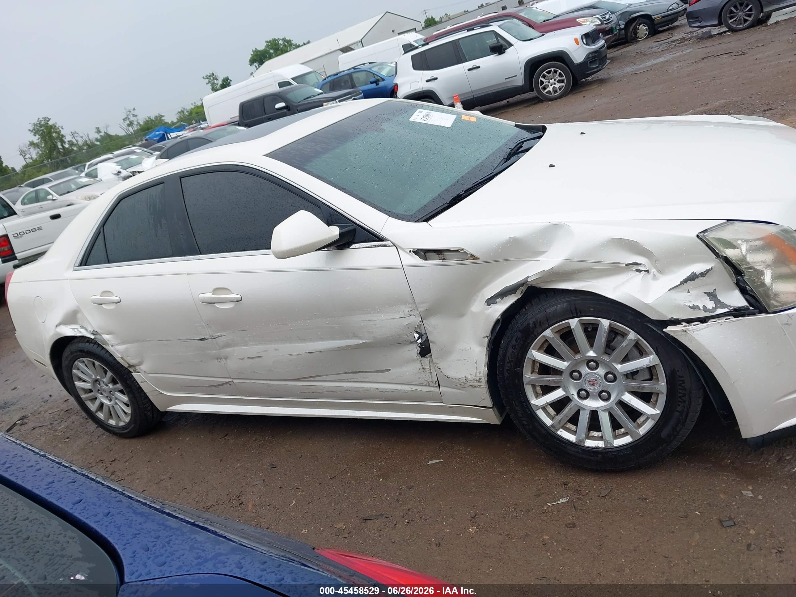 2013 Cadillac Cts Luxury Белый vin: 1G6DG5E57D0104539