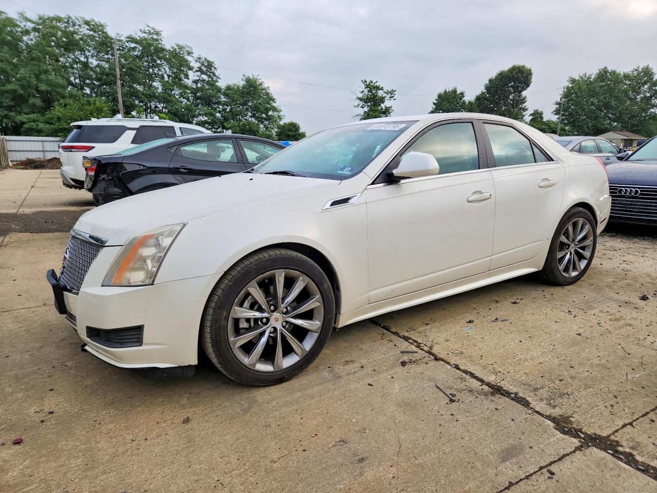 2013 Cadillac Cts Luxury Collection White vin: 1G6DG5E58D0158478