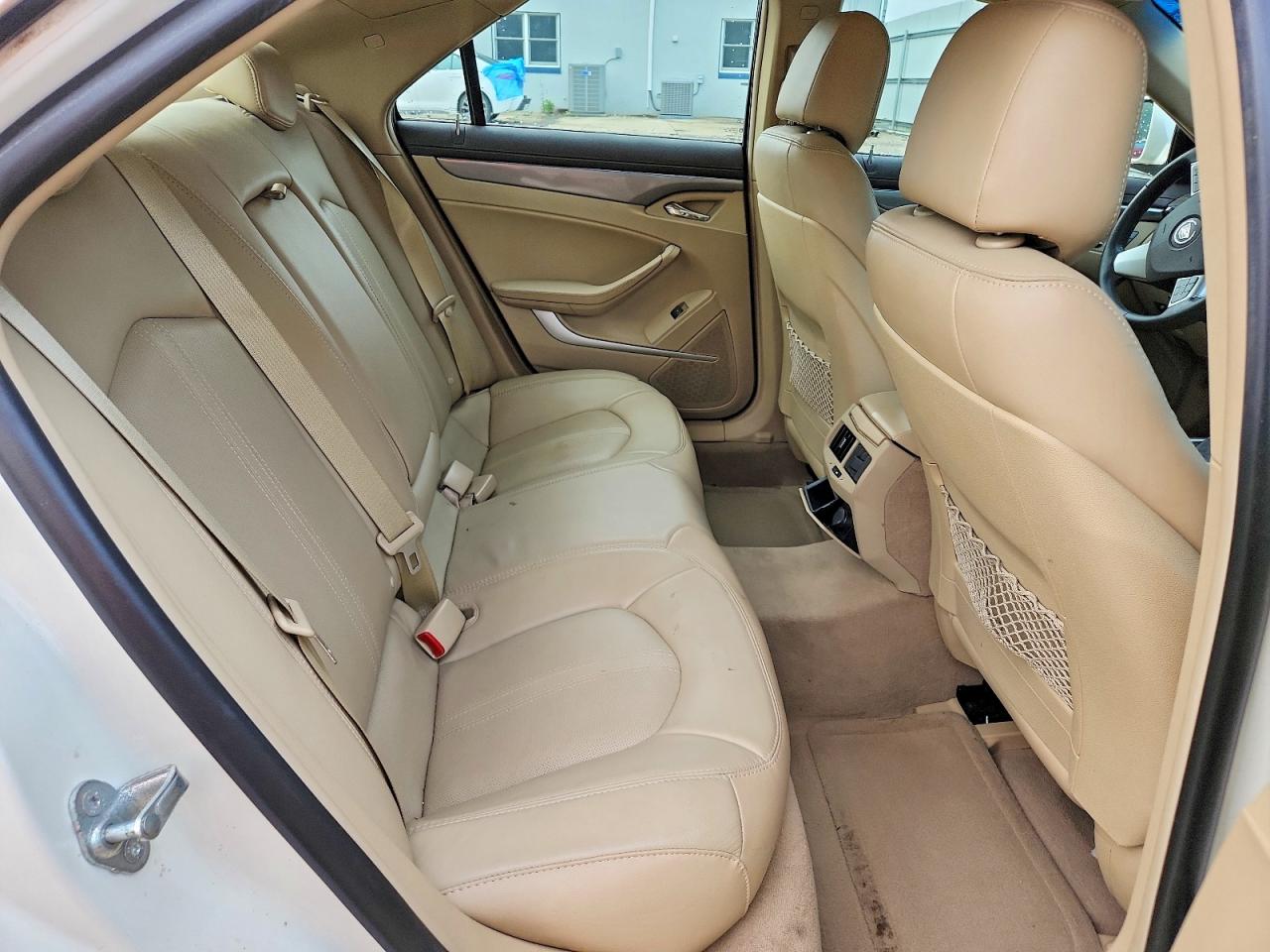 2013 Cadillac Cts Luxury Collection White vin: 1G6DG5E58D0158478