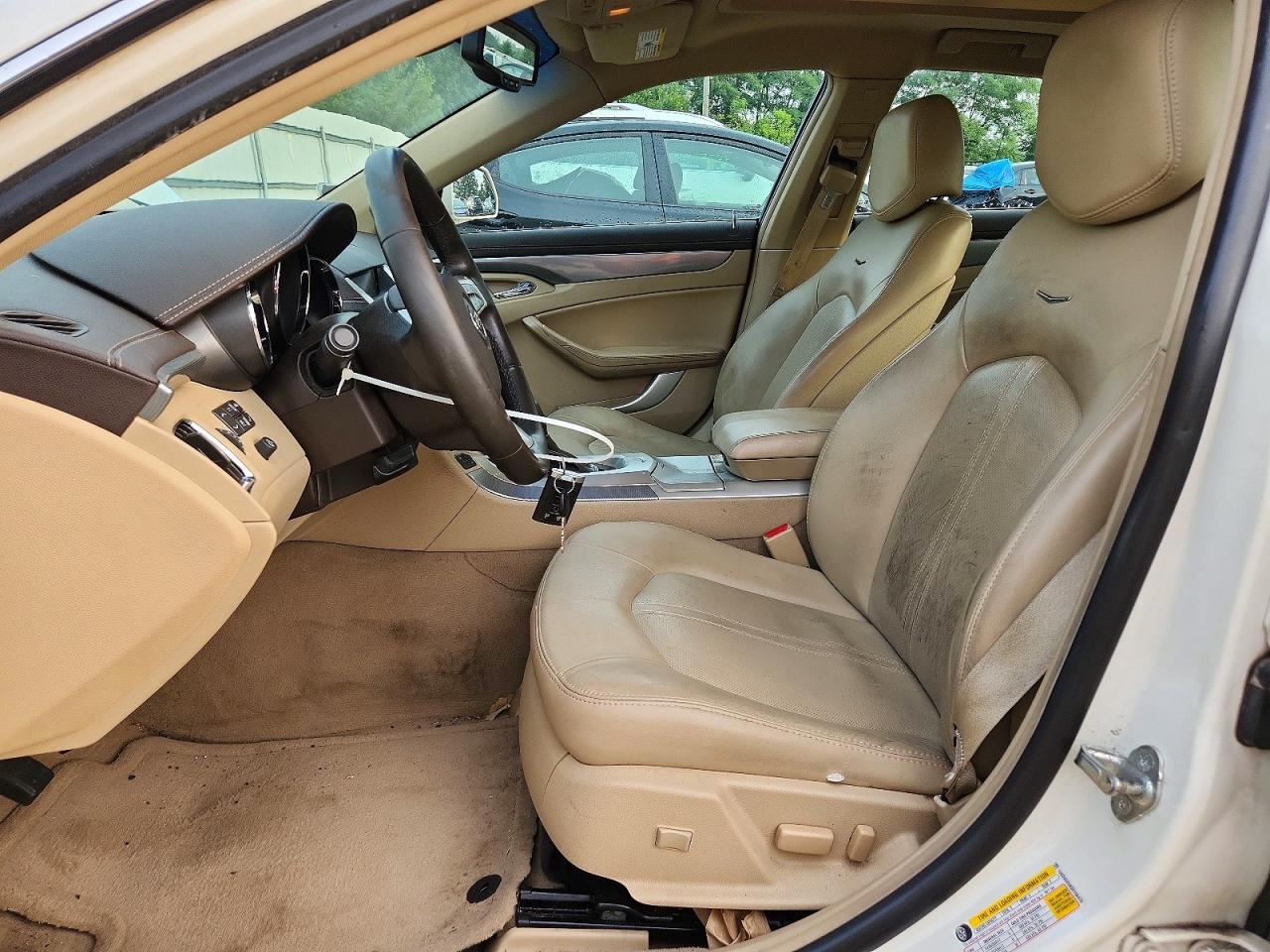 2013 Cadillac Cts Luxury Collection White vin: 1G6DG5E58D0158478