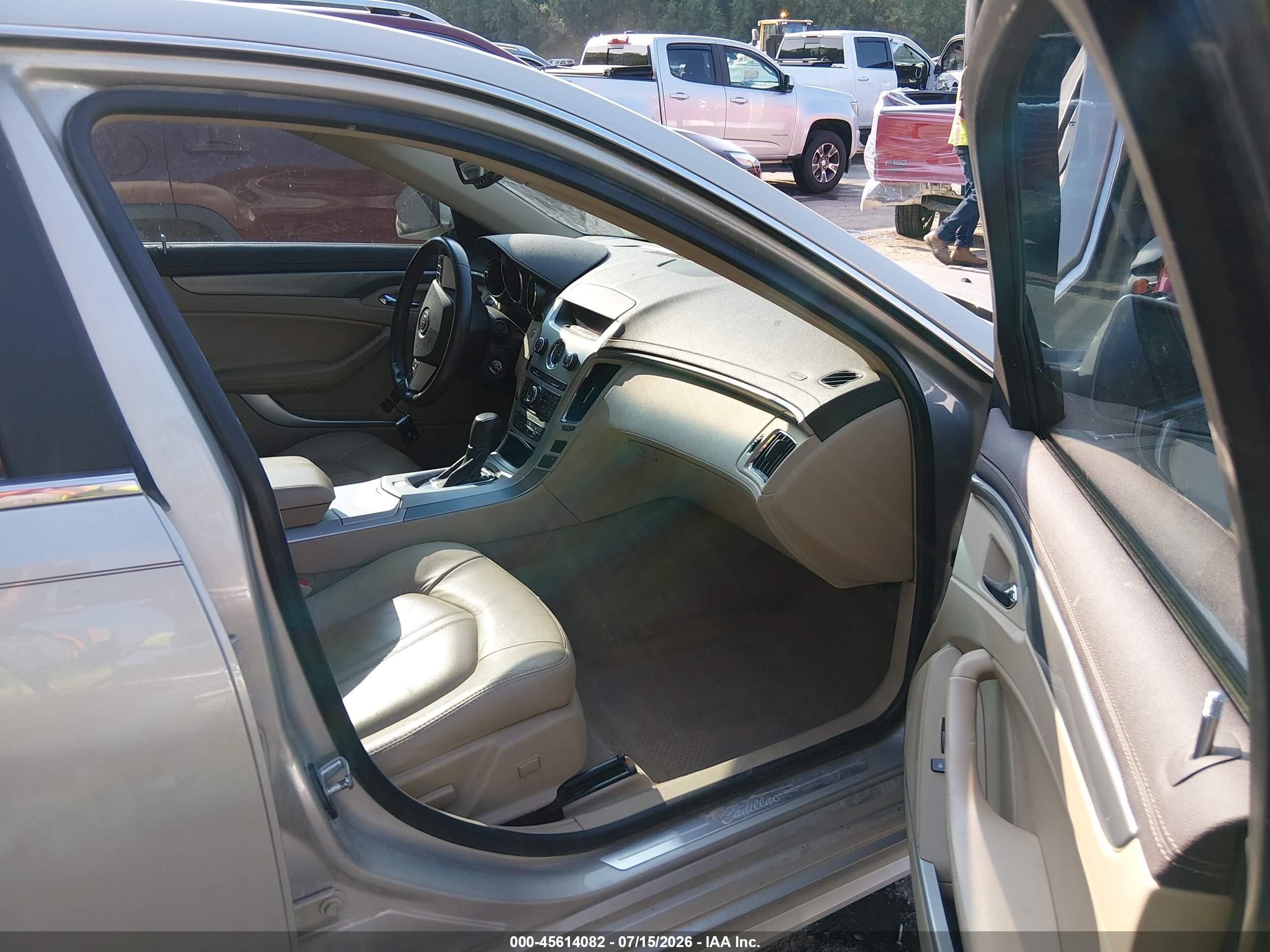 2013 Cadillac Cts Luxury Gold vin: 1G6DG5E58D0167102
