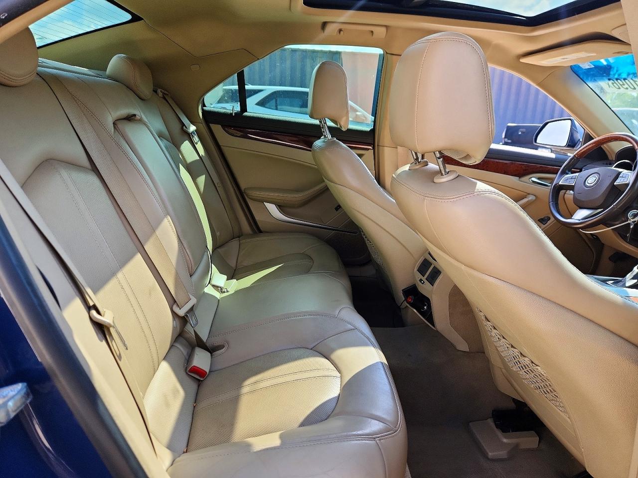 2010 Cadillac Cts Luxury Collection Blue vin: 1G6DG5EG2A0105577