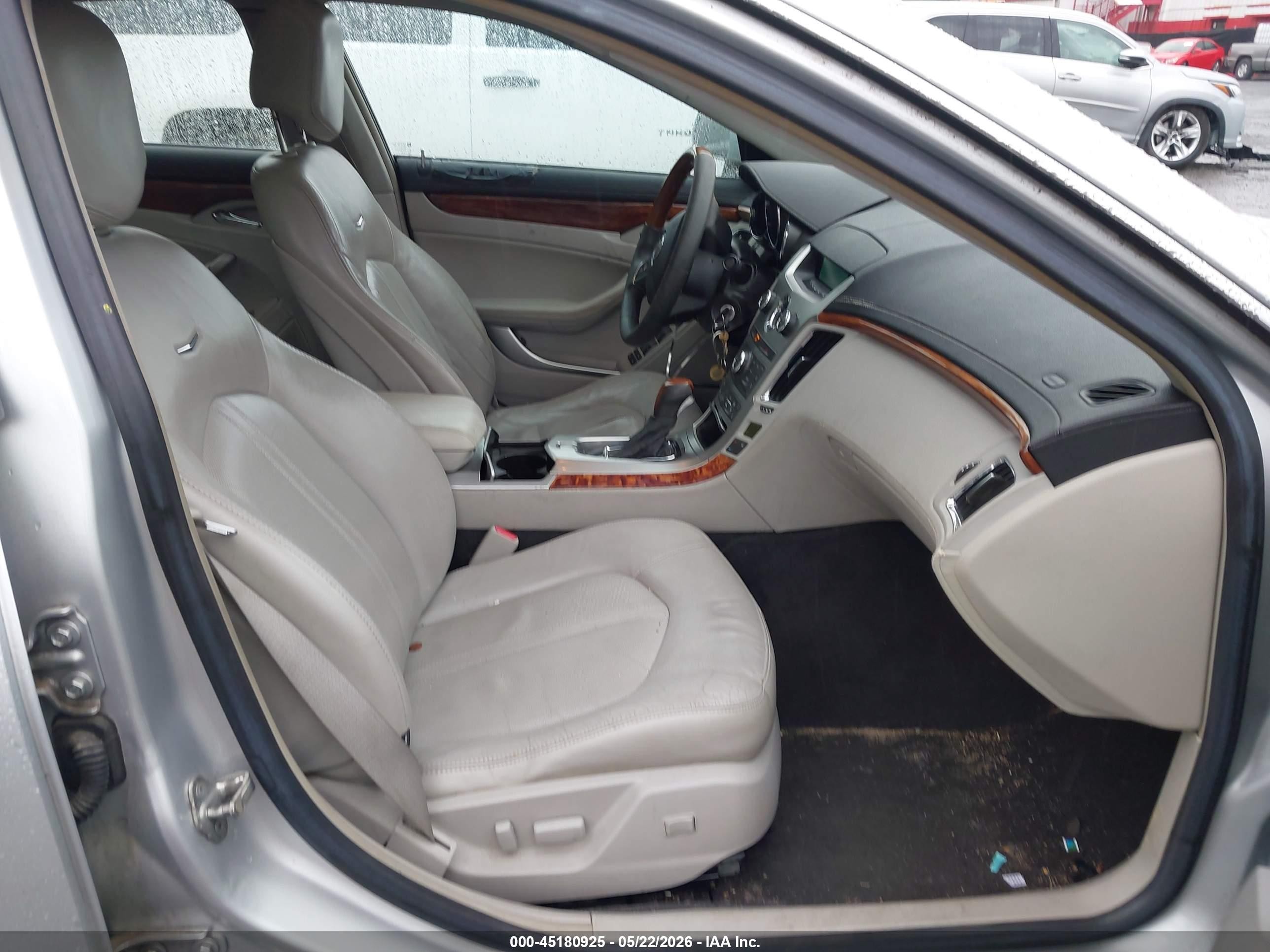 2010 Cadillac Cts Luxury Silver vin: 1G6DG5EG3A0101084