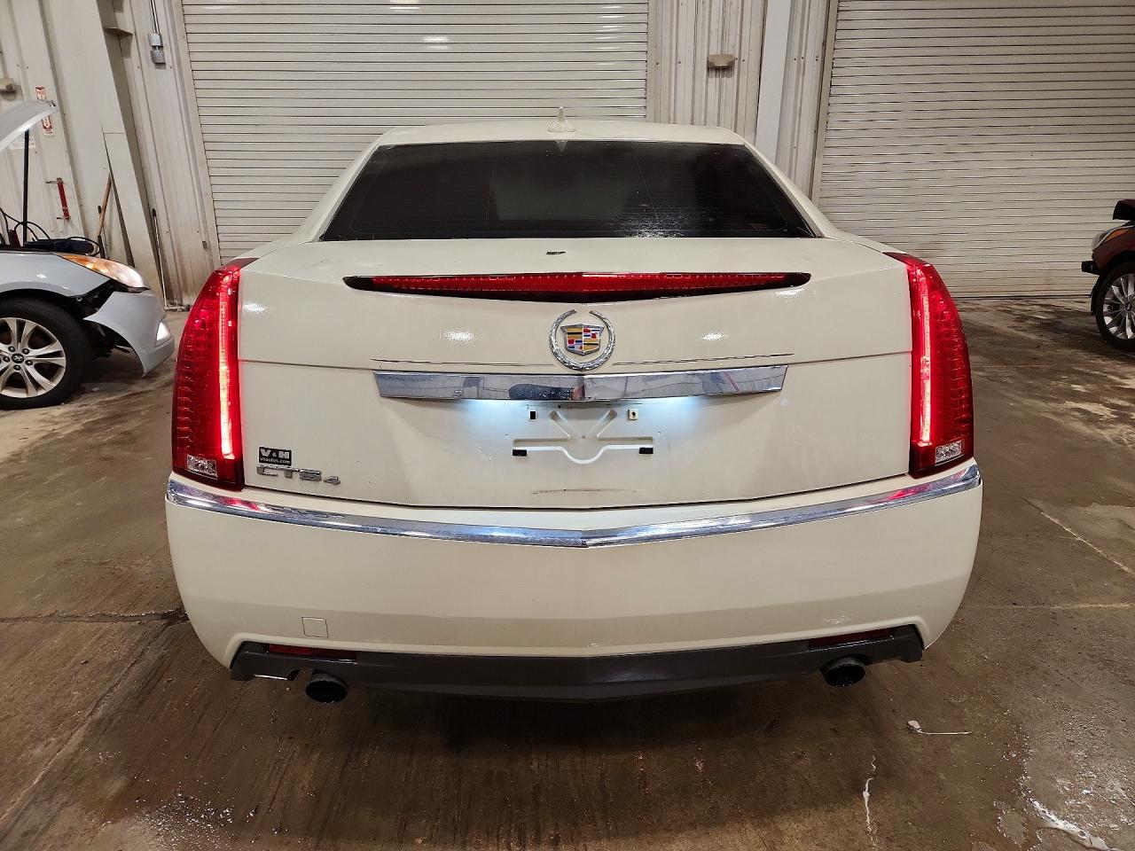 2010 Cadillac Cts Luxury Collection Beige vin: 1G6DG5EG3A0142413