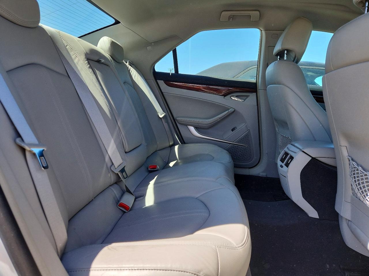 2010 Cadillac Cts Luxury Collection Silver vin: 1G6DG5EGXA0113247