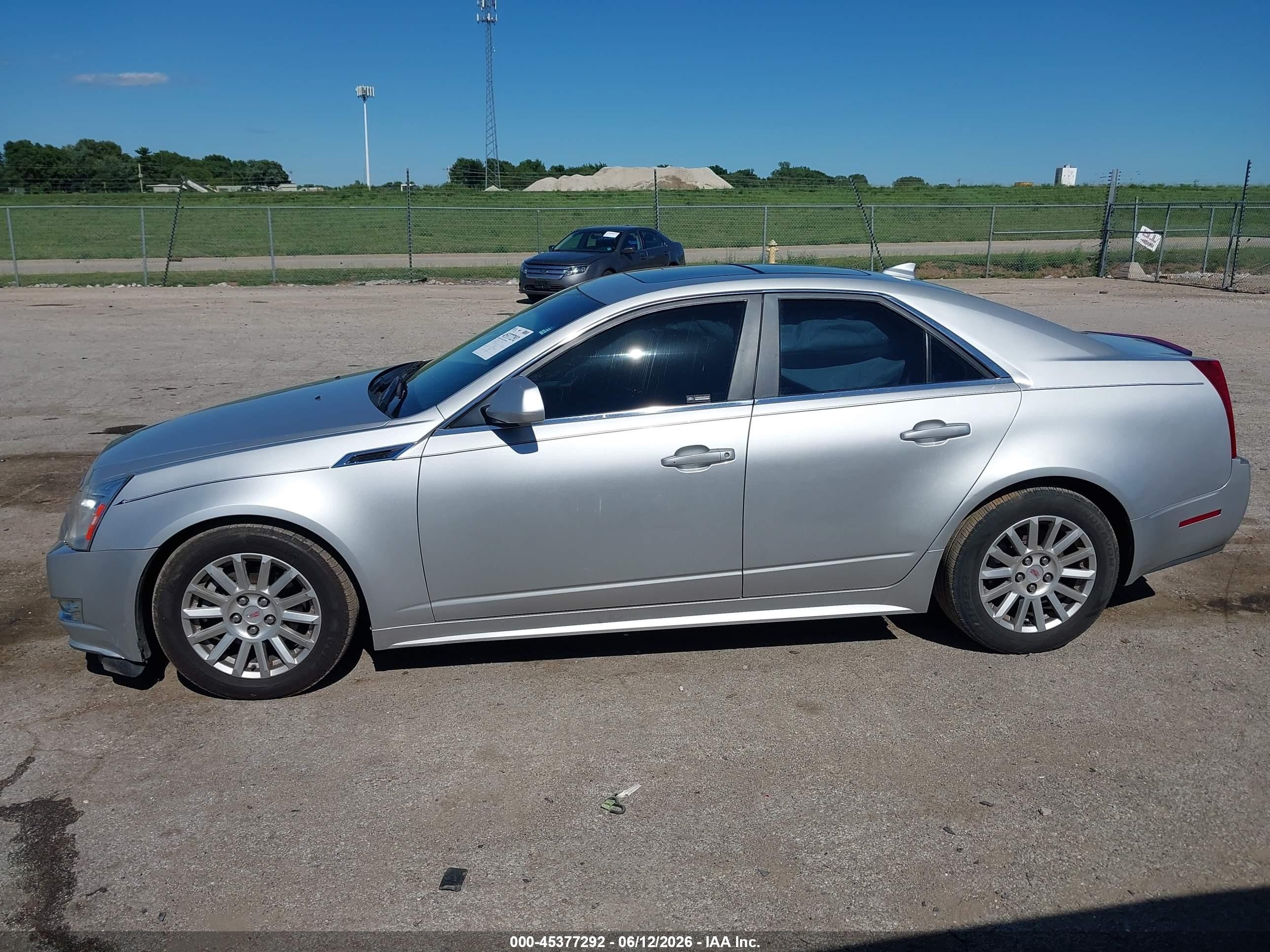 2011 Cadillac Cts Luxury Silver vin: 1G6DG5EYXB0169909