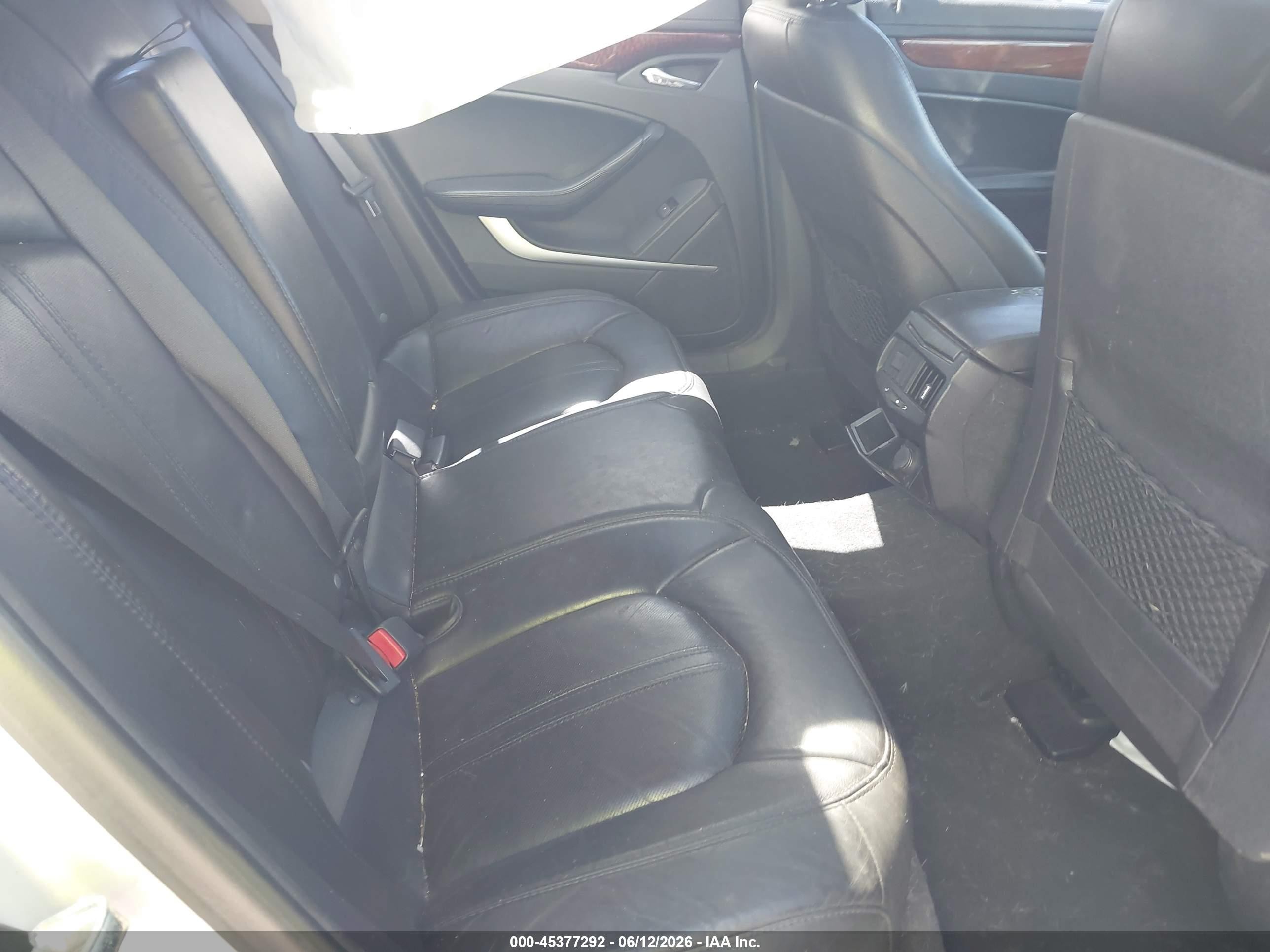 2011 Cadillac Cts Luxury Silver vin: 1G6DG5EYXB0169909