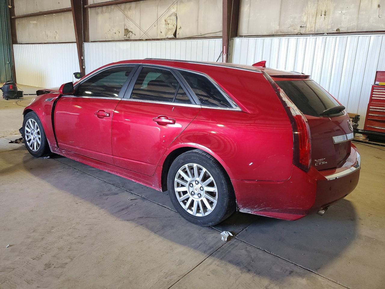2010 Cadillac Cts Luxury Collection Red vin: 1G6DG8EG2A0118296
