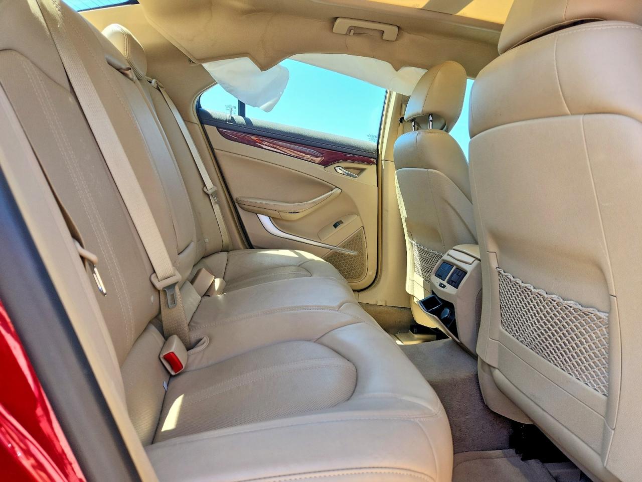 2012 Cadillac Cts Luxury Collection Red vin: 1G6DH5E56C0141044