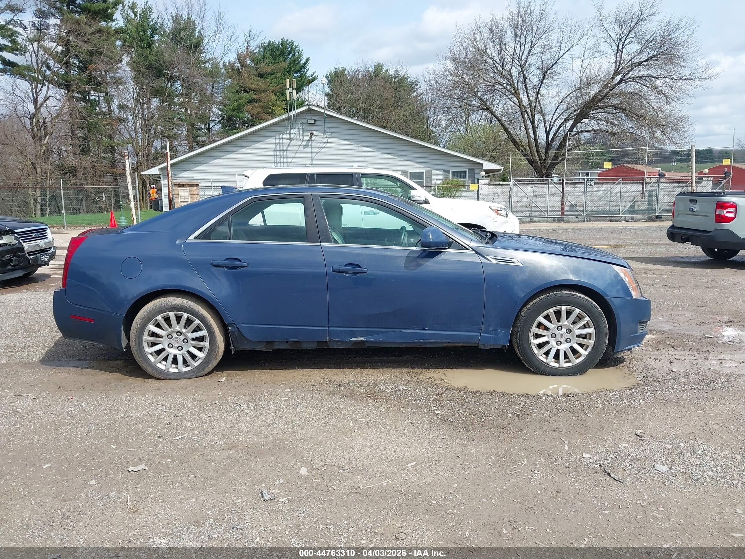 2010 Cadillac Cts Luxury Blue vin: 1G6DH5EG5A0118711