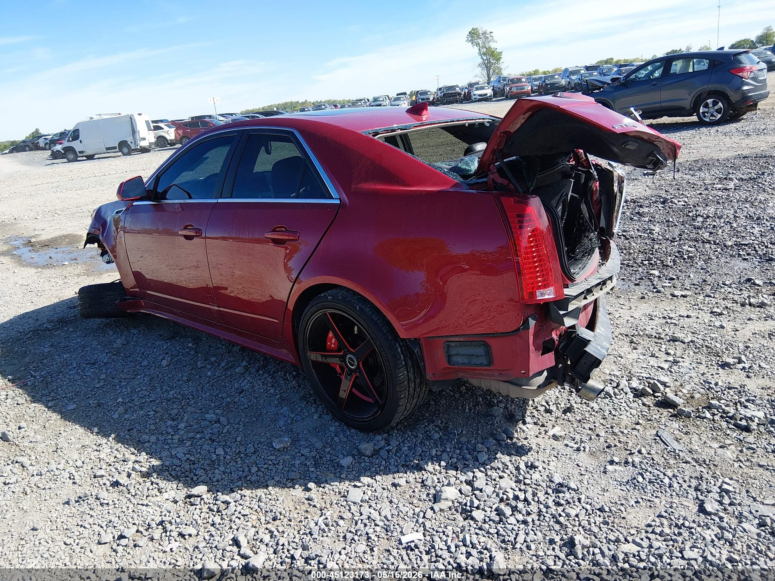 2011 Cadillac Cts Luxury Red vin: 1G6DH5EY1B0164918