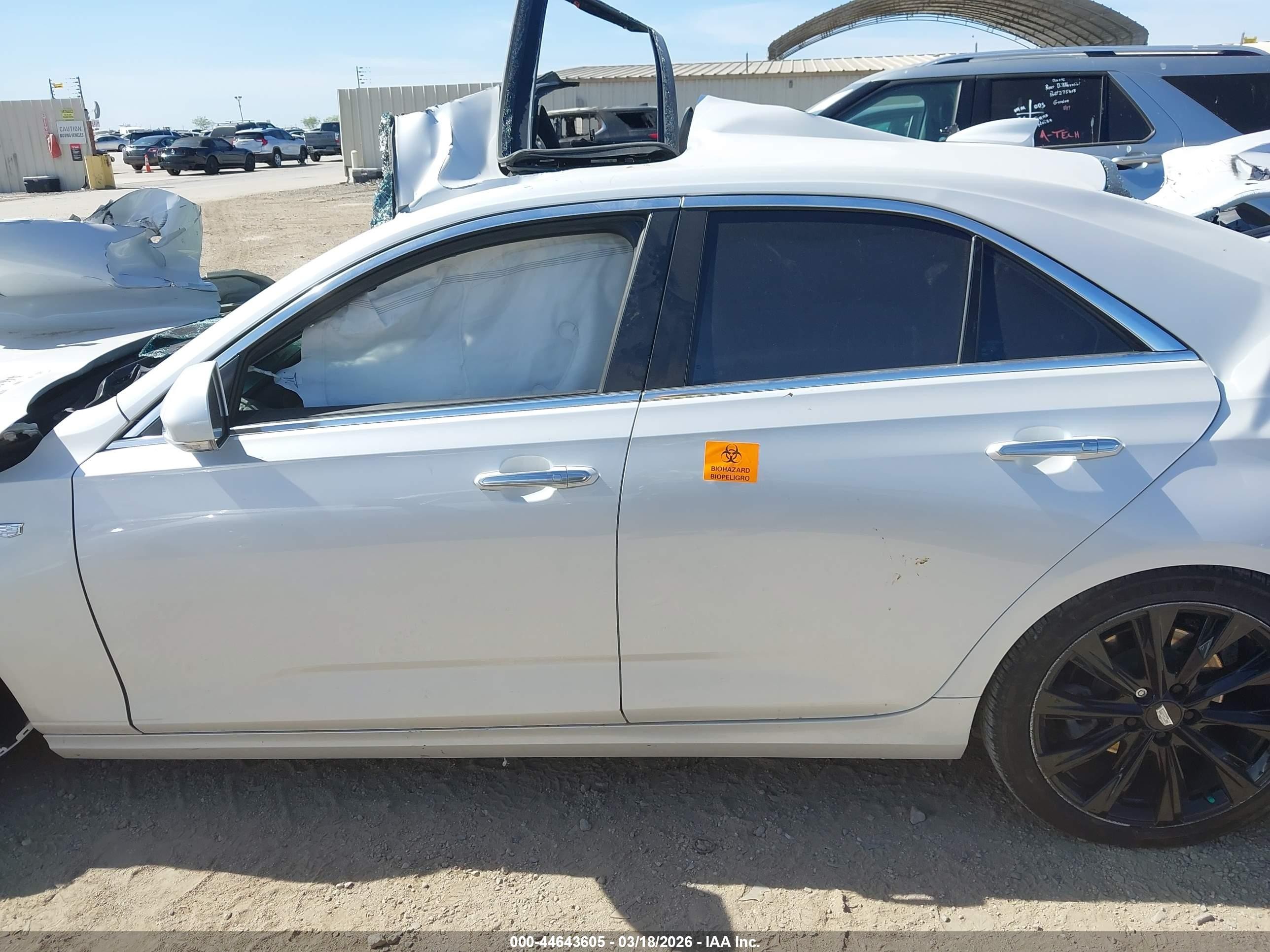 2022 Cadillac Ct4 Luxury Белый vin: 1G6DJ5RK4N0114237