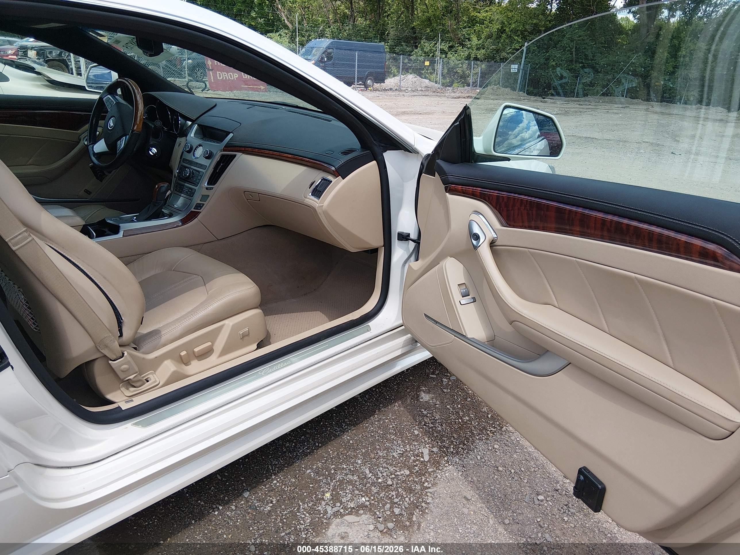 2012 Cadillac Cts Performance Cream vin: 1G6DL1E3XC0117898