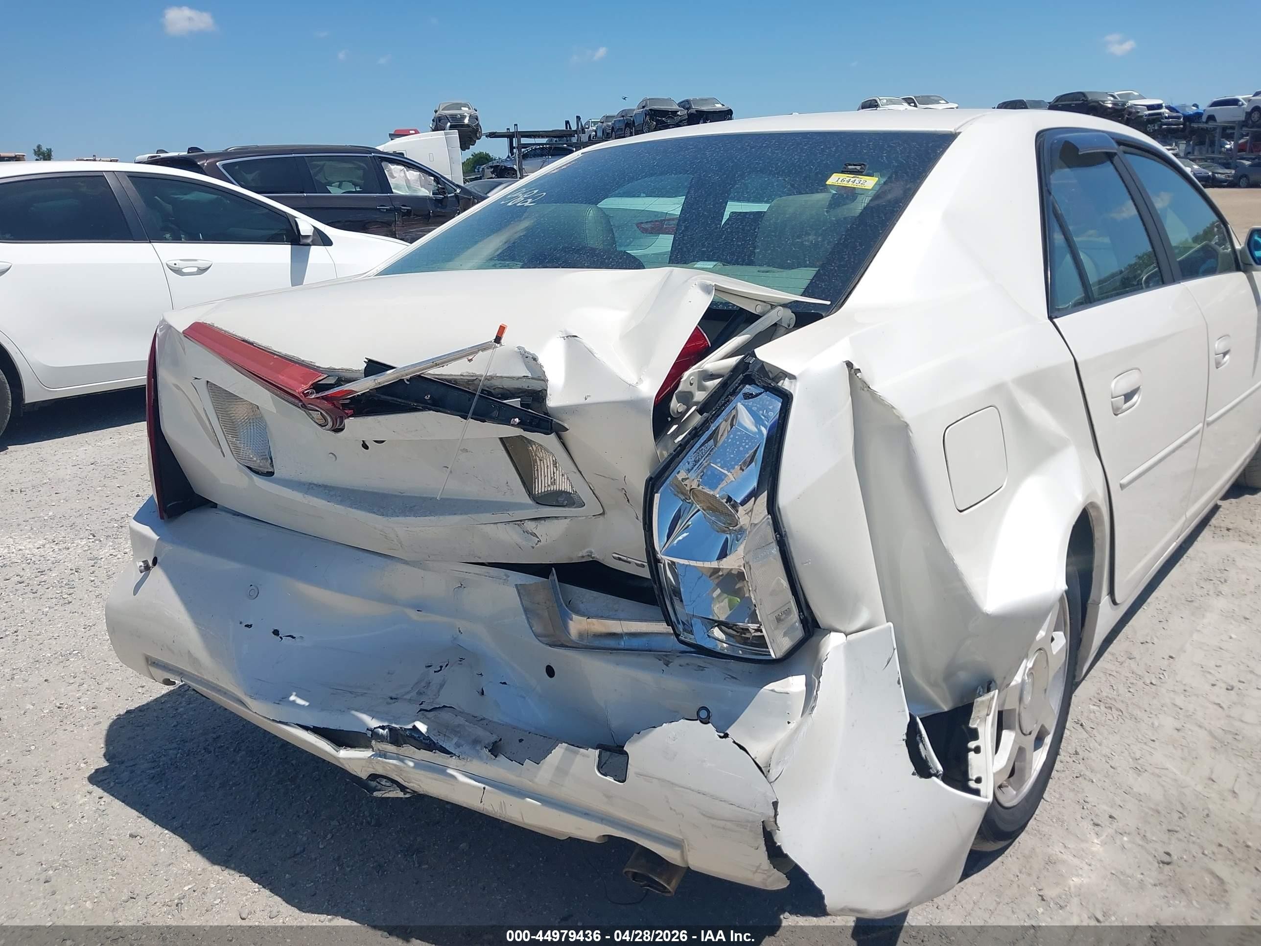 2004 Cadillac Cts Standard White vin: 1G6DM577040100582