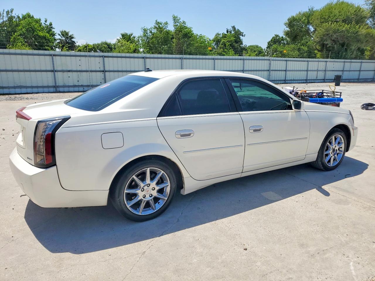 2004 Cadillac Cts White vin: 1G6DM577040168929