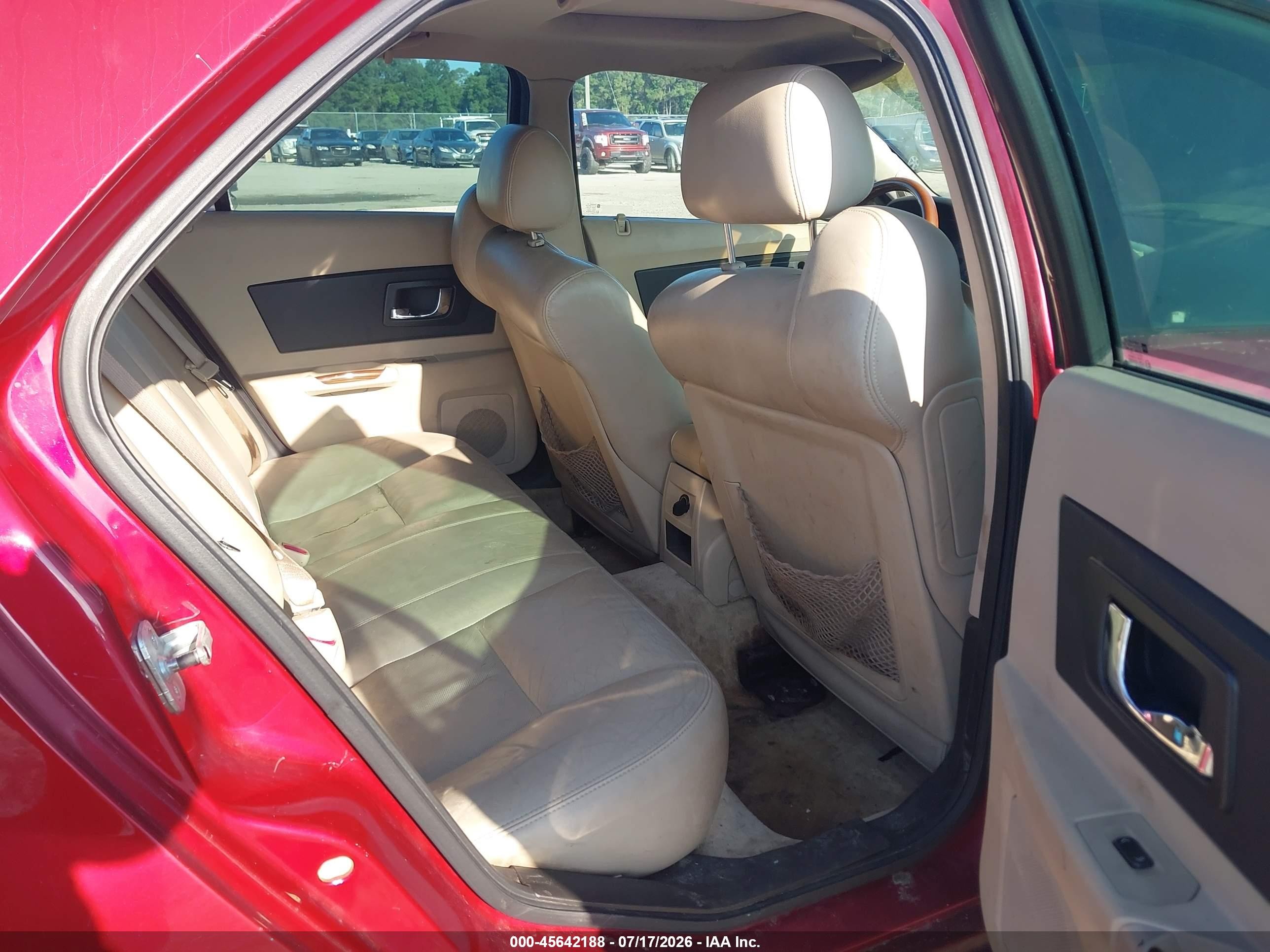 2004 Cadillac Cts   Red vin: 1G6DM577040175377