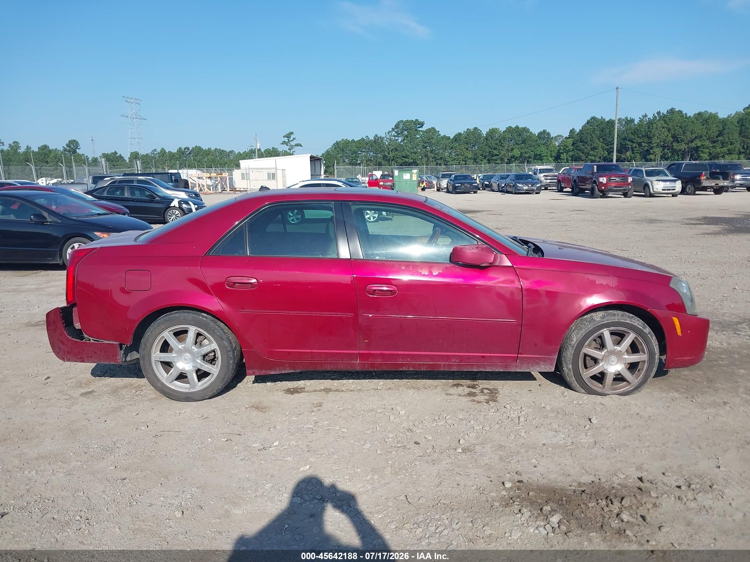 2004 Cadillac Cts   Red vin: 1G6DM577040175377