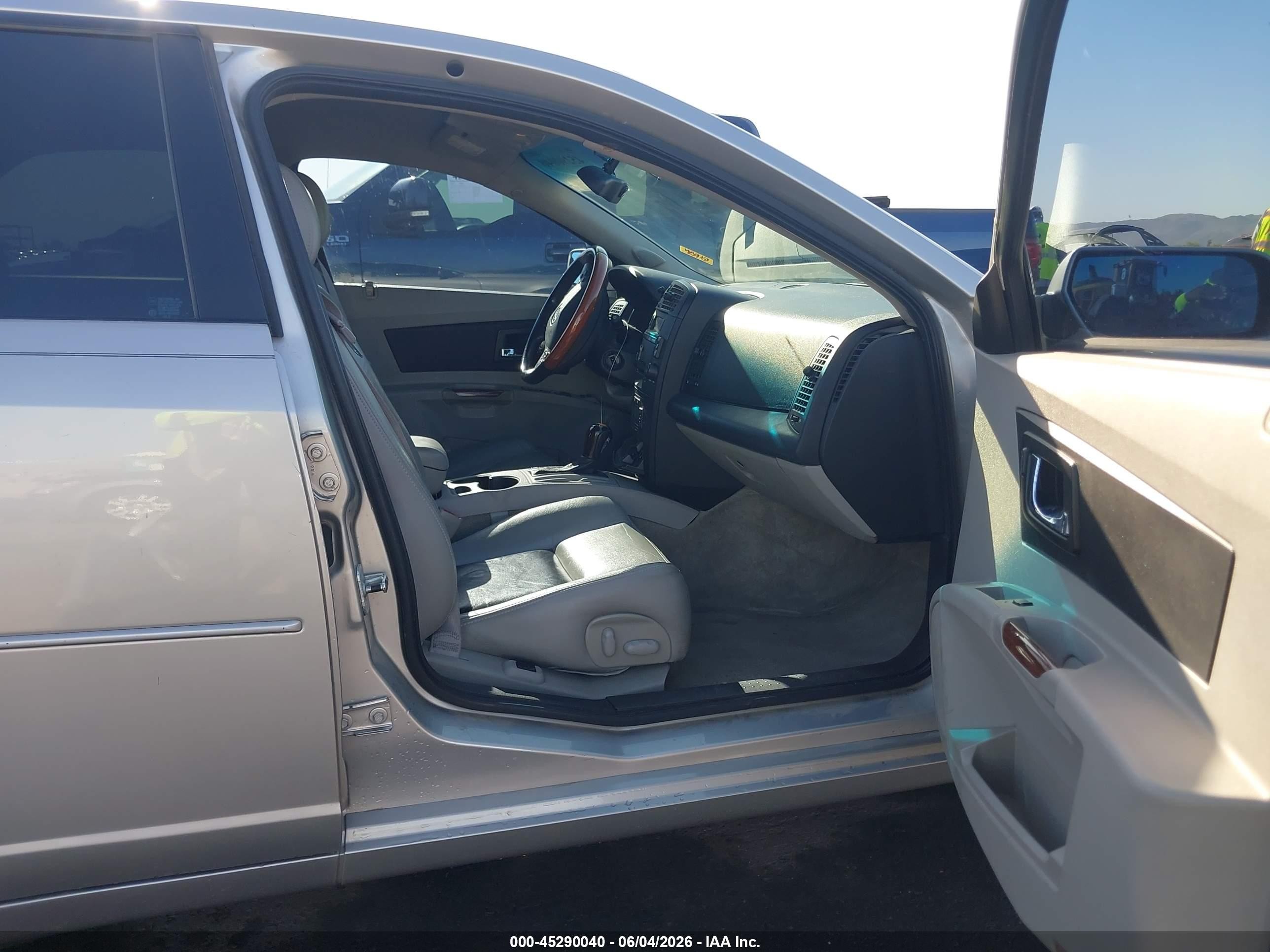 2004 Cadillac Cts Standard Silver vin: 1G6DM577140107461