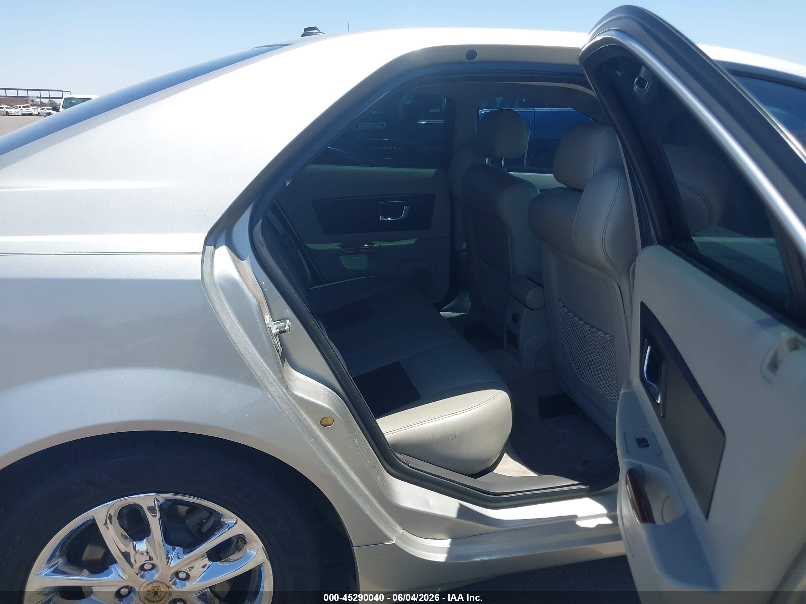 2004 Cadillac Cts Standard Silver vin: 1G6DM577140107461