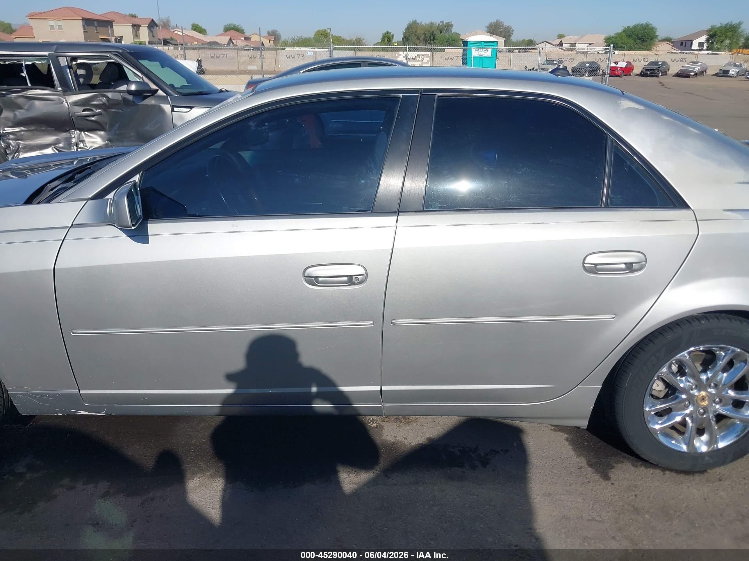2004 Cadillac Cts Standard Silver vin: 1G6DM577140107461