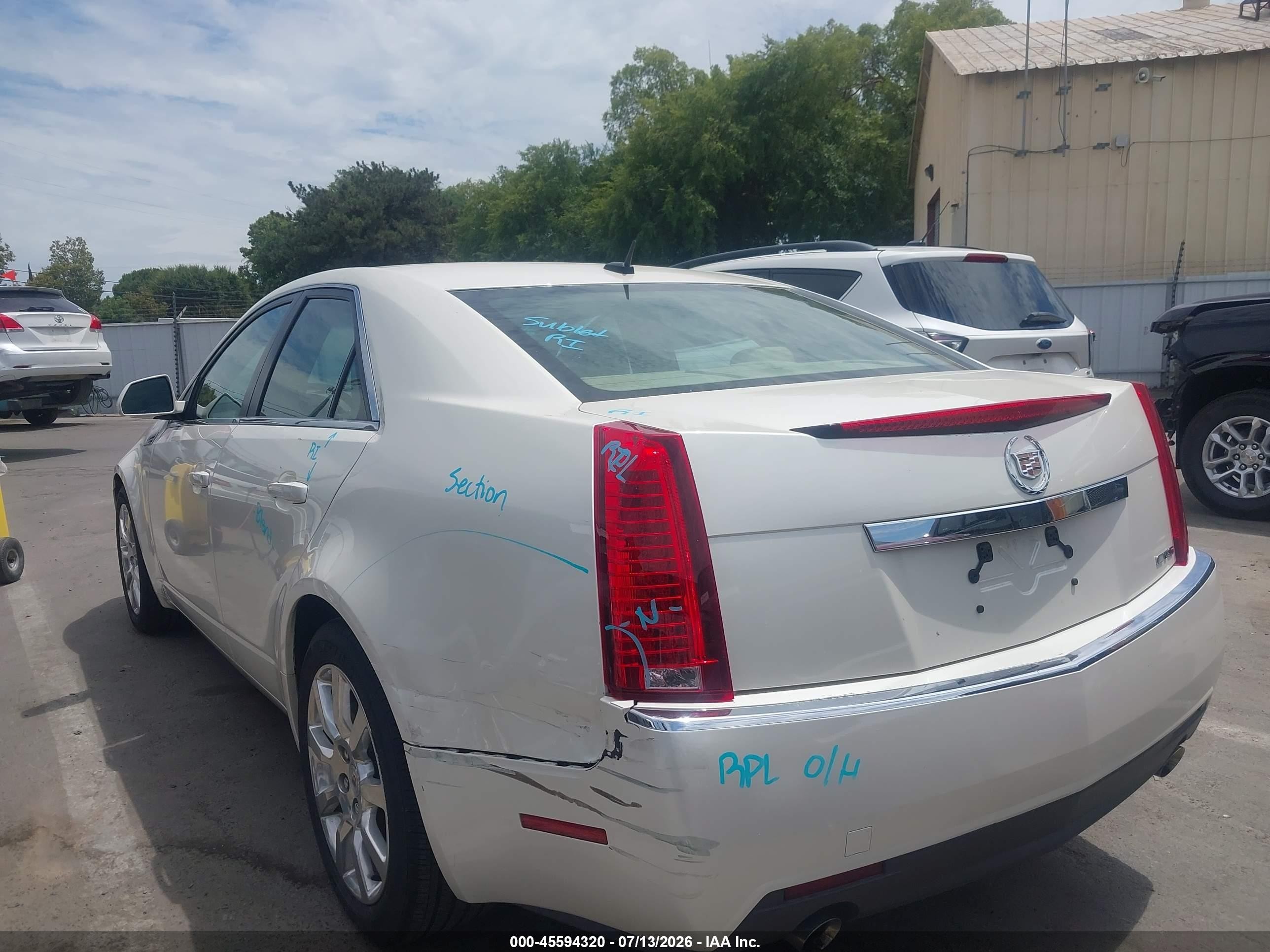 2008 Cadillac Cts Rwd W/1sa Белый vin: 1G6DM577380108522