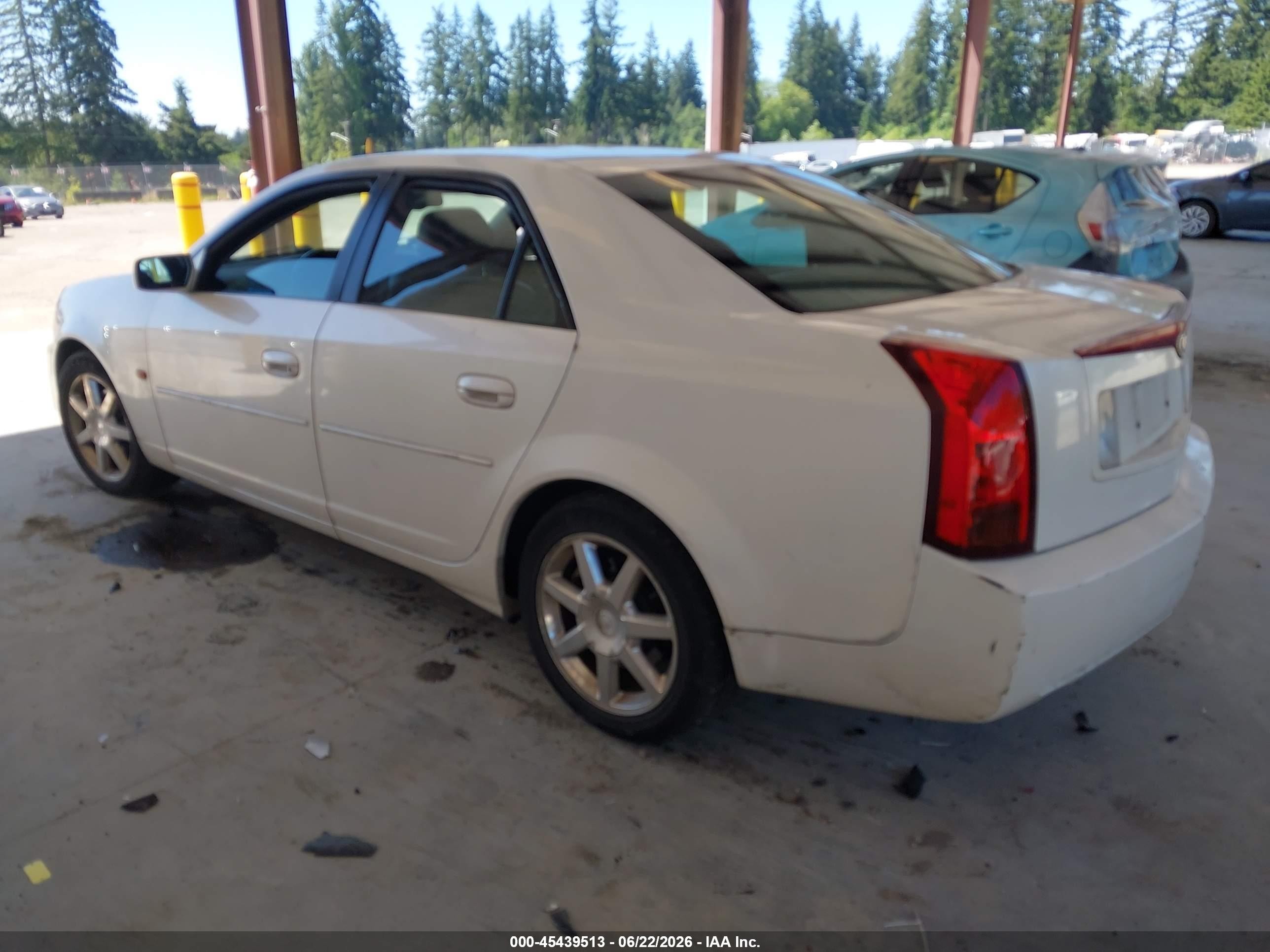 2004 Cadillac Cts Standard Белый vin: 1G6DM577440153673