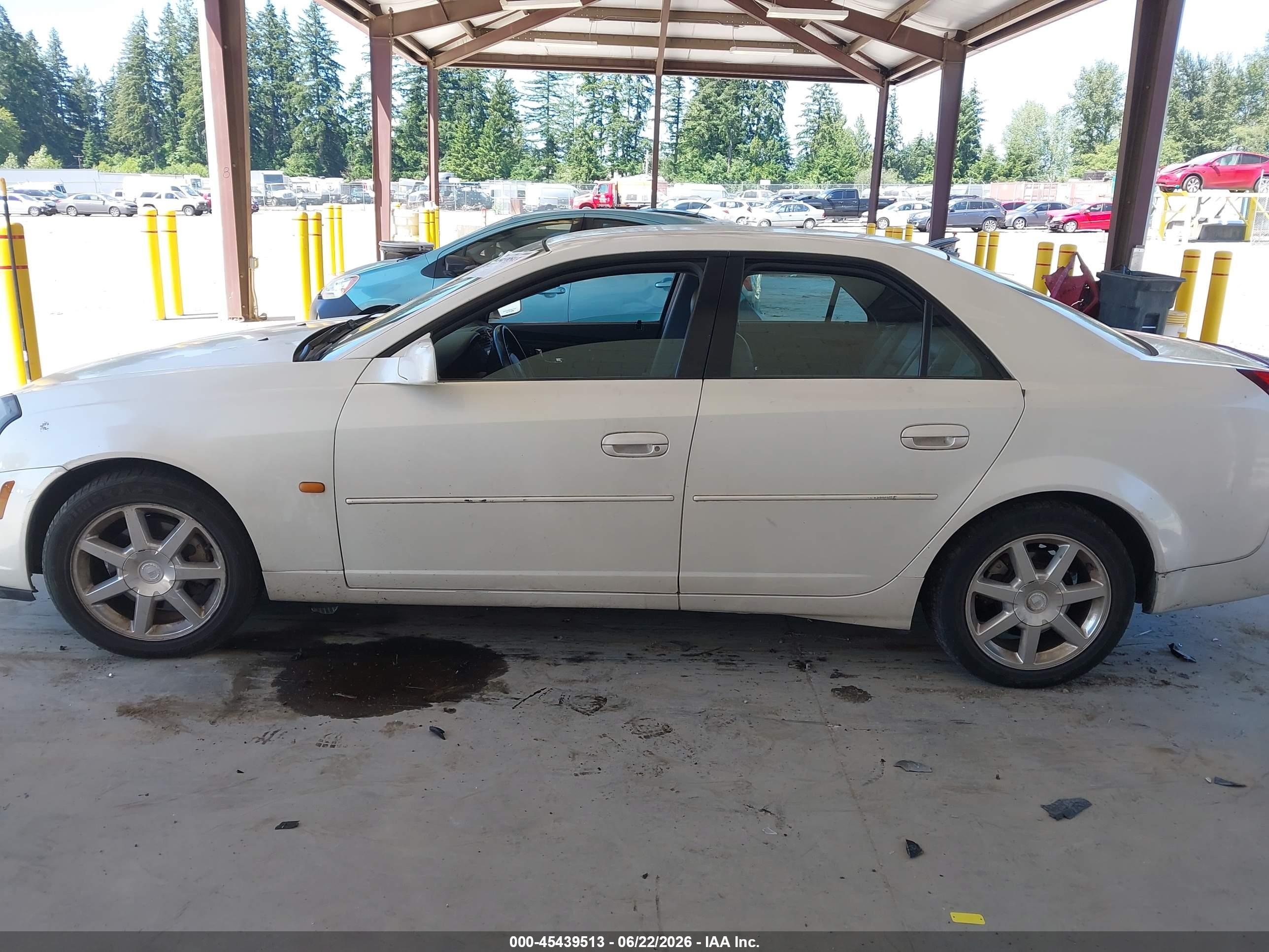 2004 Cadillac Cts Standard Белый vin: 1G6DM577440153673