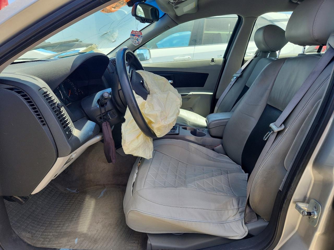 2004 Cadillac Cts Silver vin: 1G6DM577840124919