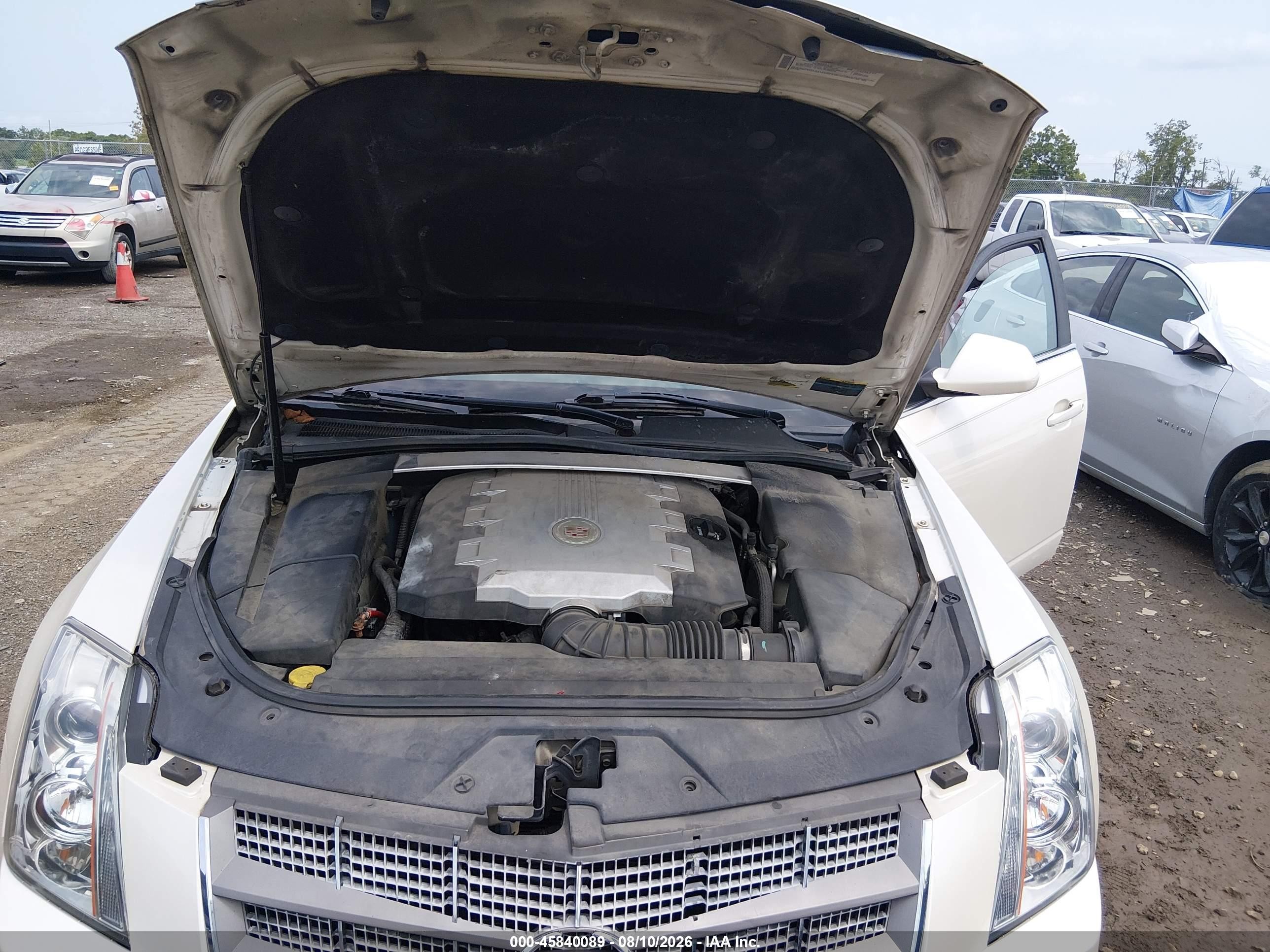 2008 Cadillac Cts Awd W/1sa White vin: 1G6DM577880108046