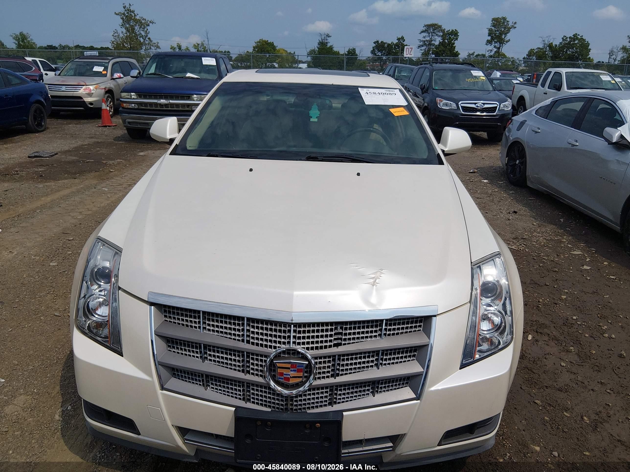 2008 Cadillac Cts Awd W/1sa White vin: 1G6DM577880108046
