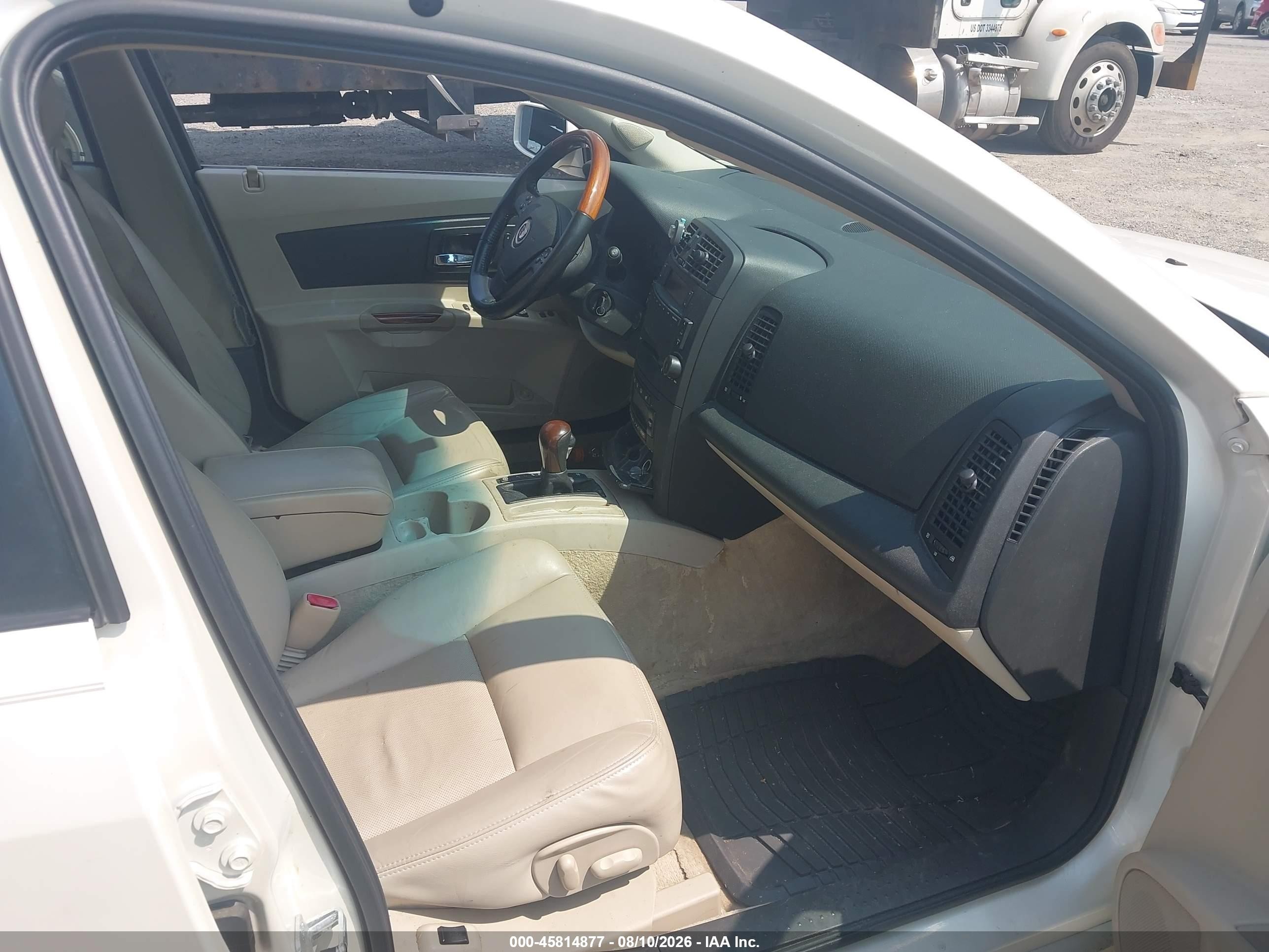 2004 Cadillac Cts   White vin: 1G6DM577X40101660