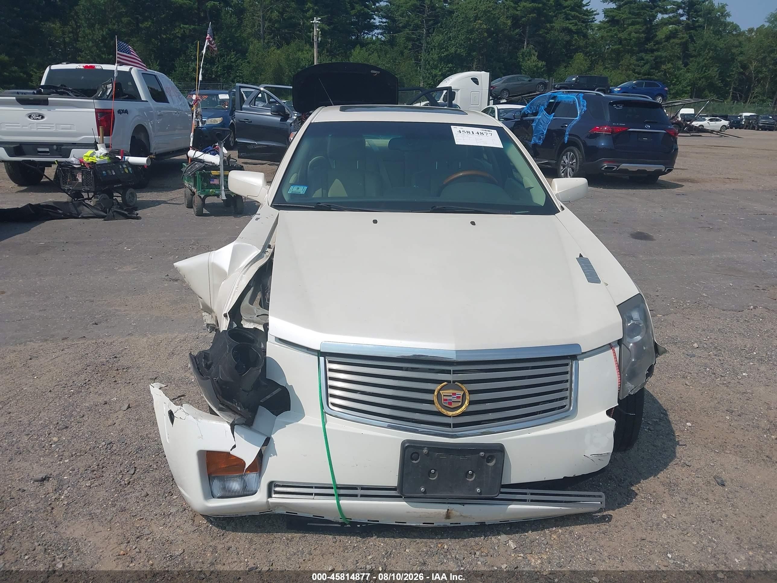 2004 Cadillac Cts   White vin: 1G6DM577X40101660