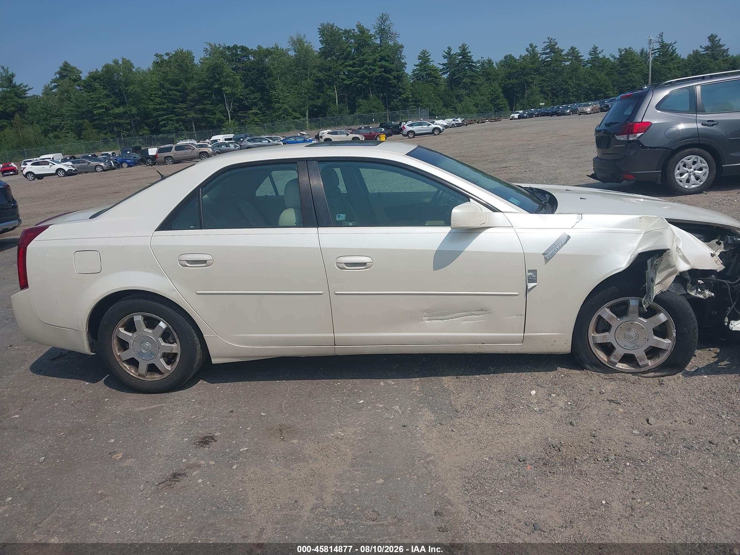 2004 Cadillac Cts   White vin: 1G6DM577X40101660
