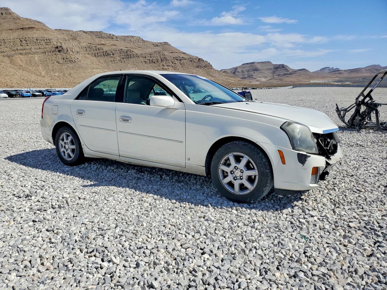 2007 Cadillac Cts White vin: 1G6DM57T170168908