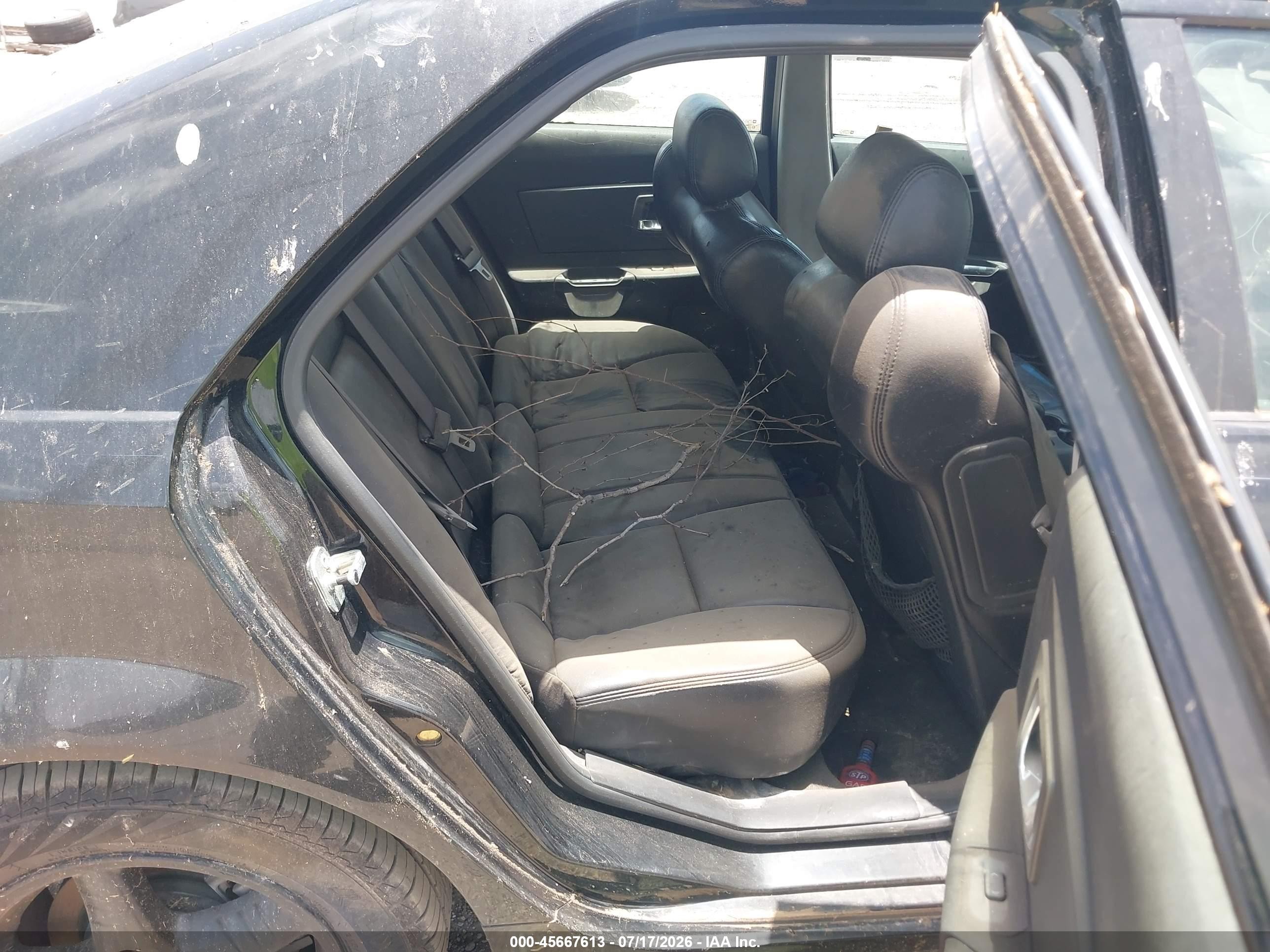 2007 Cadillac Cts Base W/1sa Черный vin: 1G6DM57T470111618