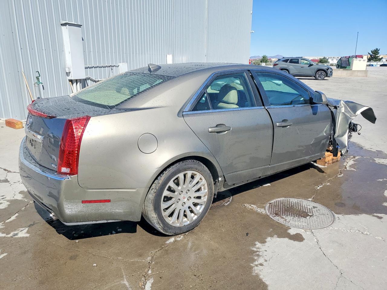 2011 Cadillac Cts Performance Collection Gold vin: 1G6DM5ED2B0123934