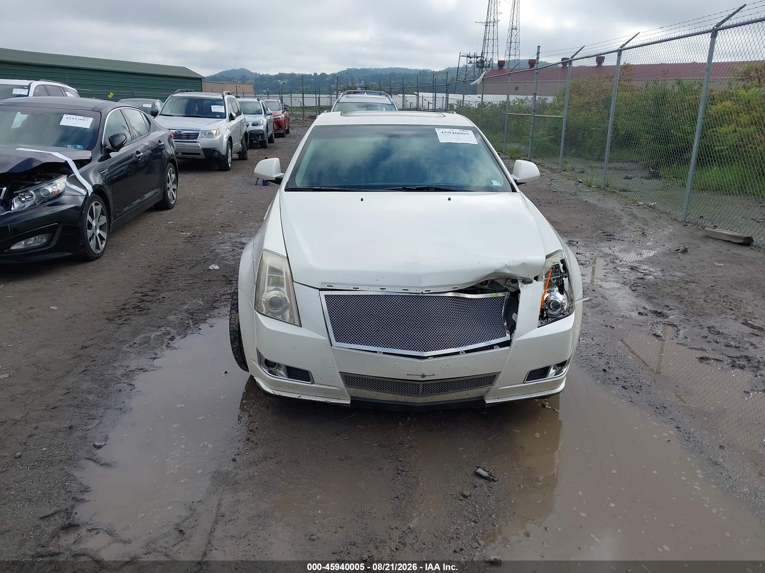 2013 Cadillac Cts Performance White vin: 1G6DM8E3XD0111915