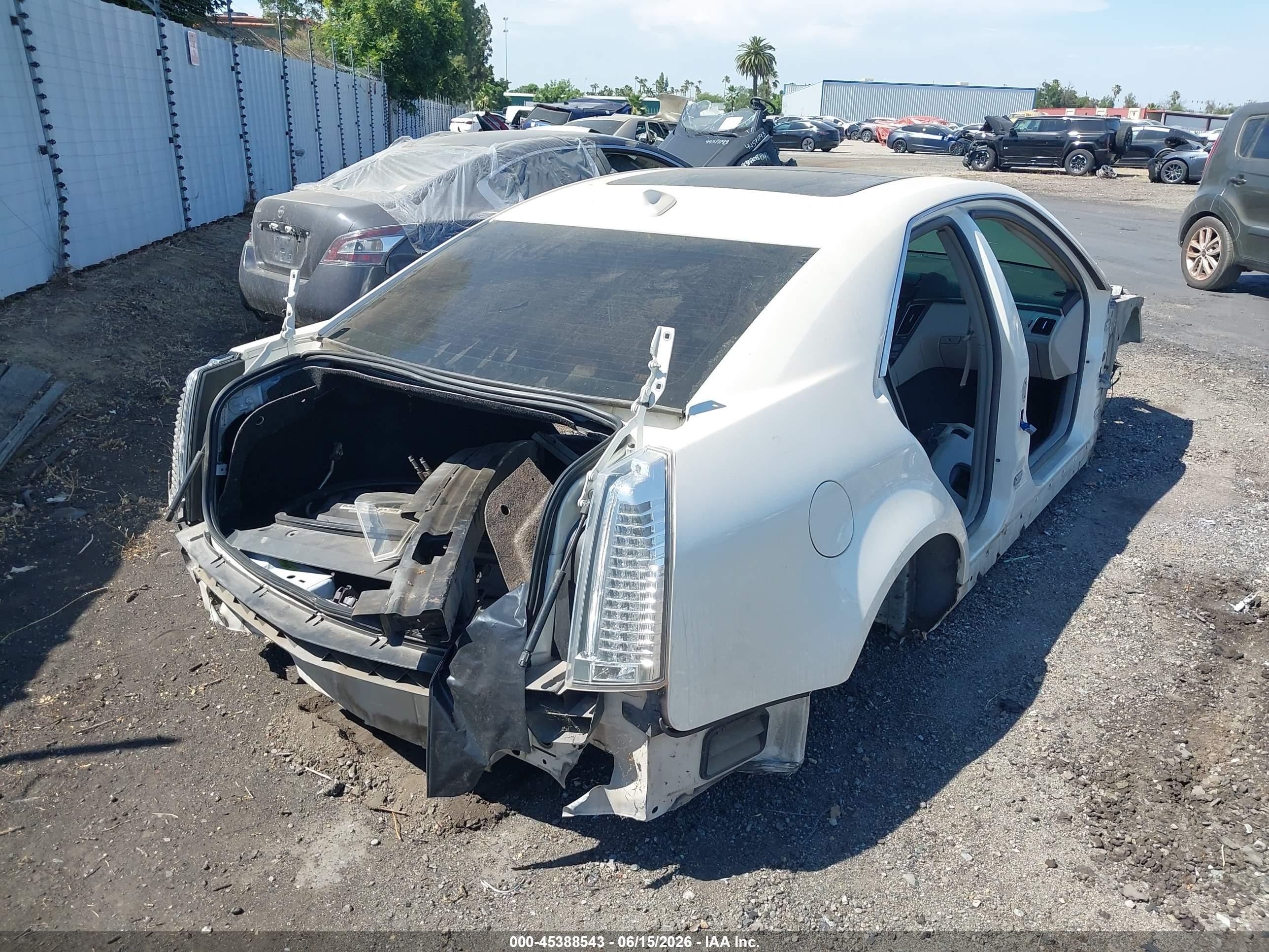 2009 Cadillac Cts-v   White vin: 1G6DN57P090158809