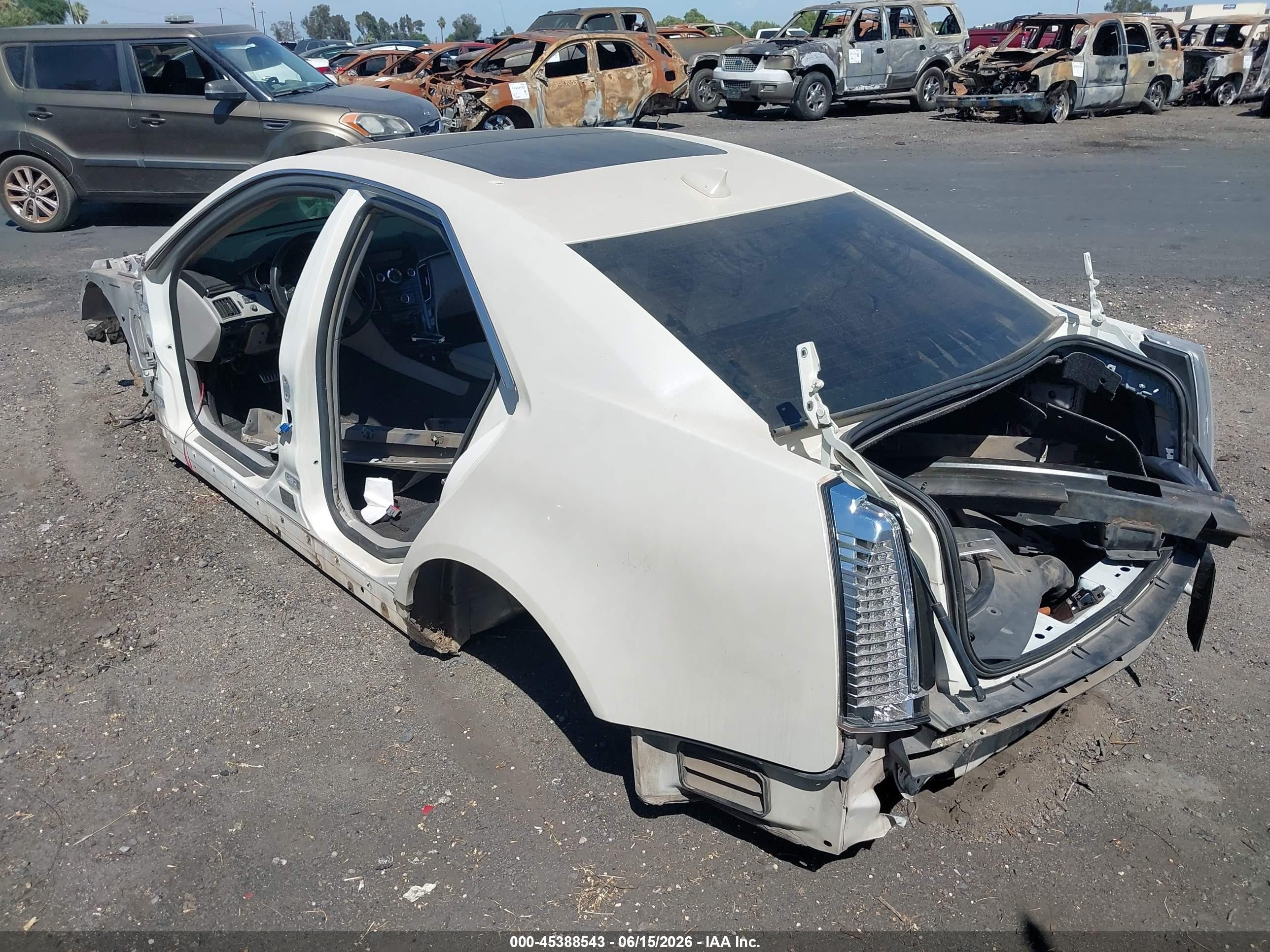 2009 Cadillac Cts-v   White vin: 1G6DN57P090158809