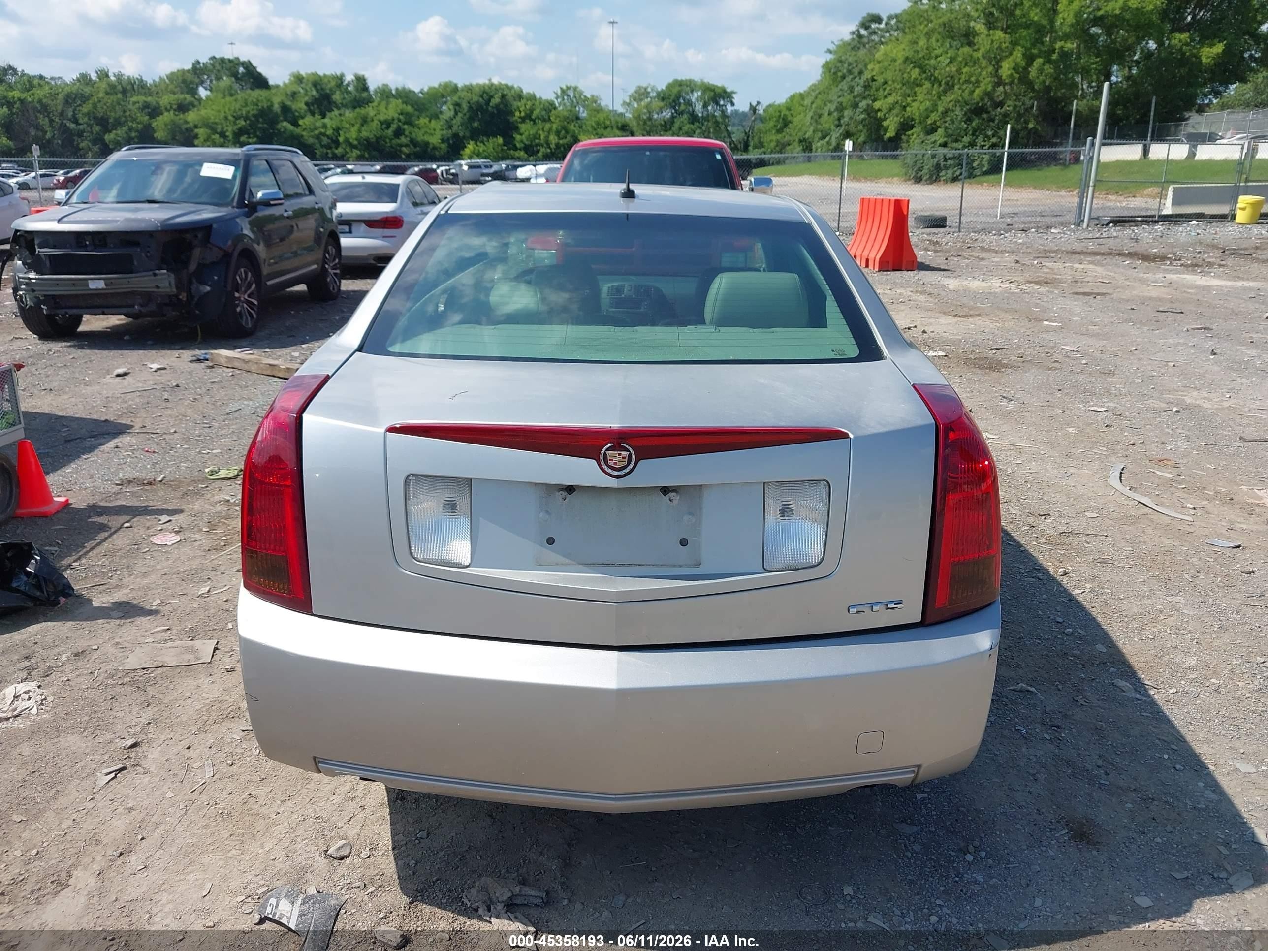 2005 Cadillac Cts Standard Silver vin: 1G6DP567050105419