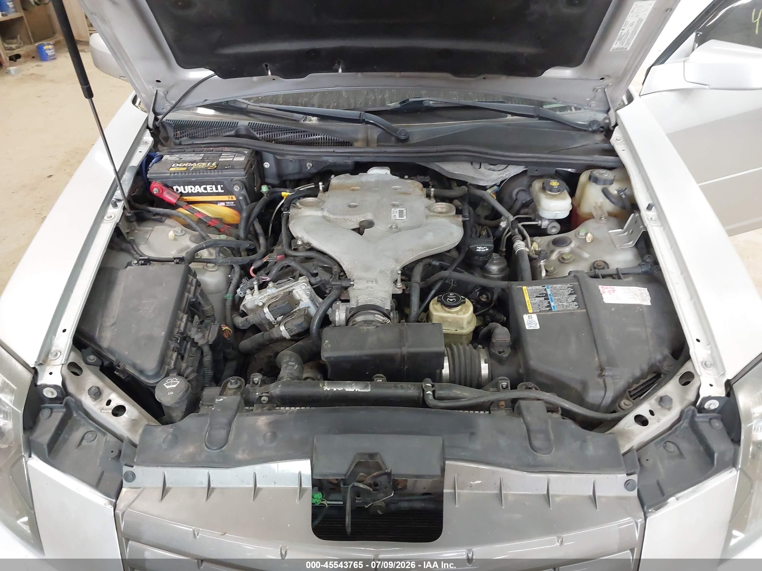 2005 Cadillac Cts Standard Silver vin: 1G6DP567950186730