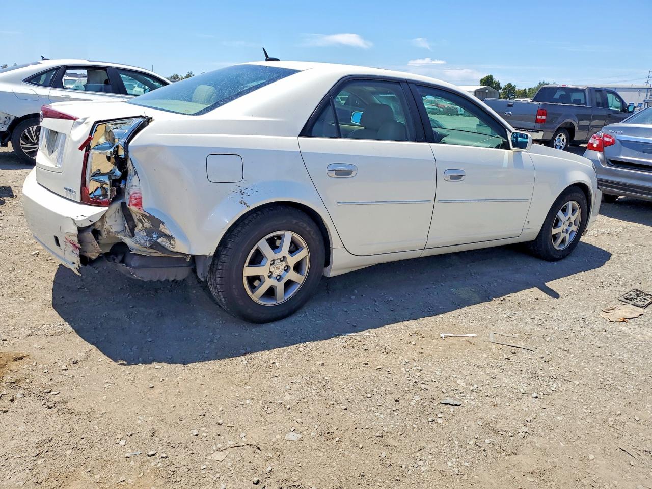 2007 Cadillac Cts Hi Feature V6 White vin: 1G6DP577070118060