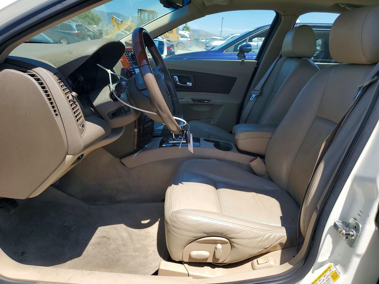 2007 Cadillac Cts Hi Feature V6 White vin: 1G6DP577070118060