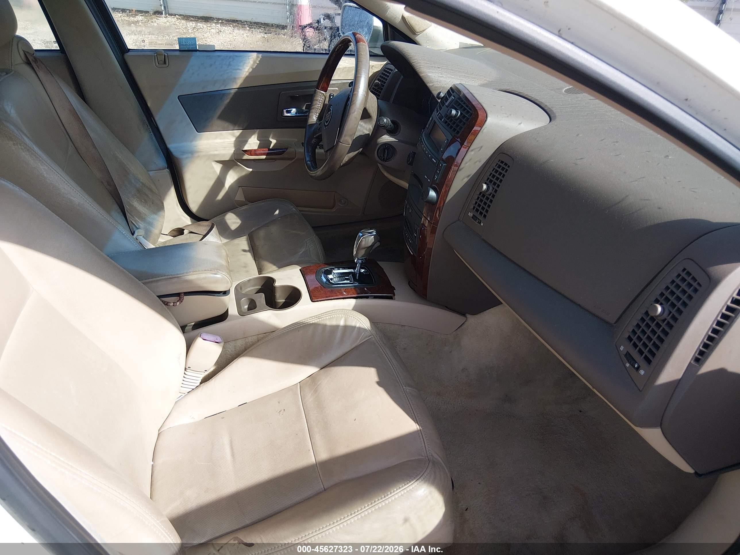 2007 Cadillac Cts Base W/1sb White vin: 1G6DP577070131827