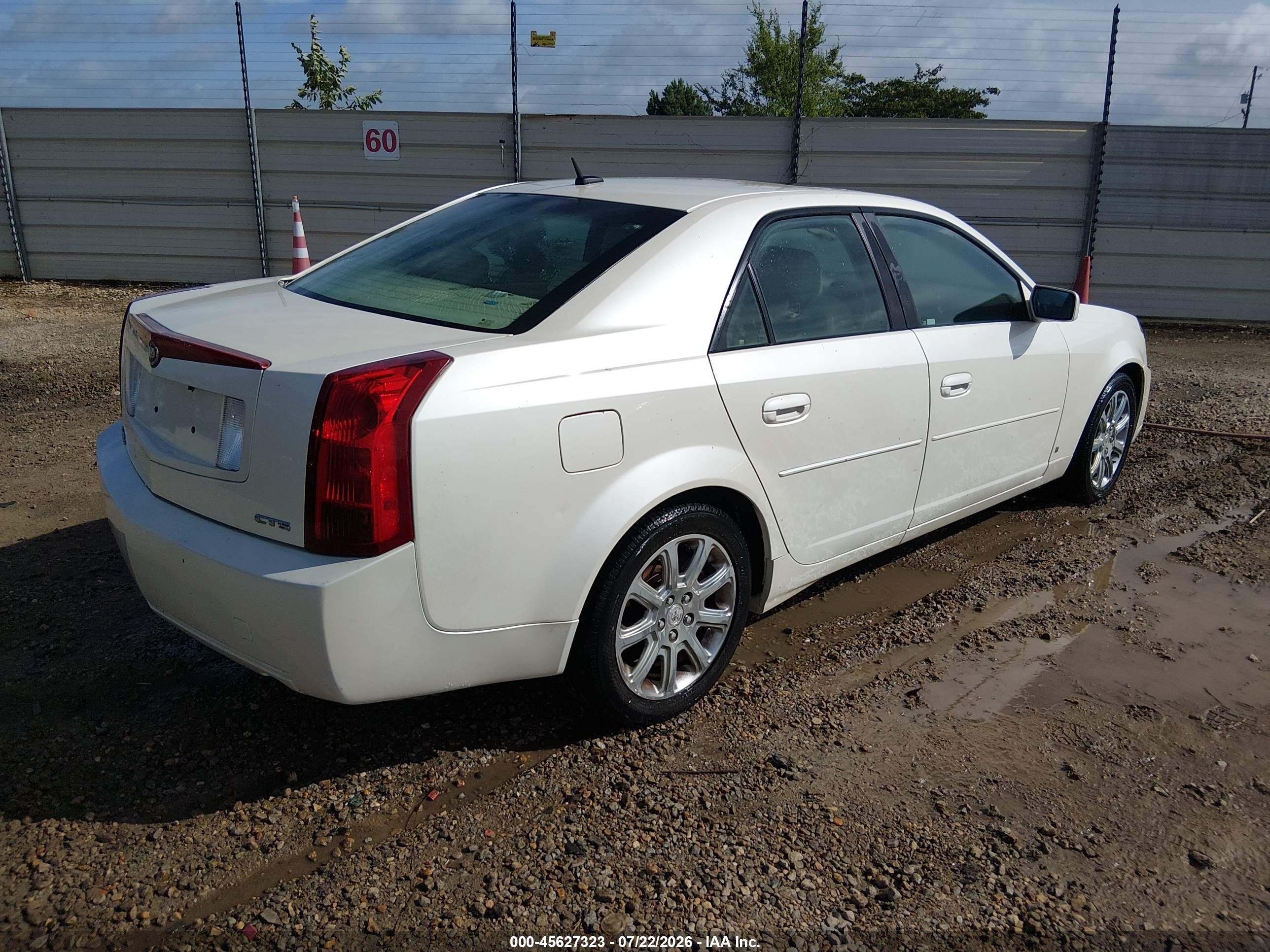 2007 Cadillac Cts Base W/1sb White vin: 1G6DP577070131827