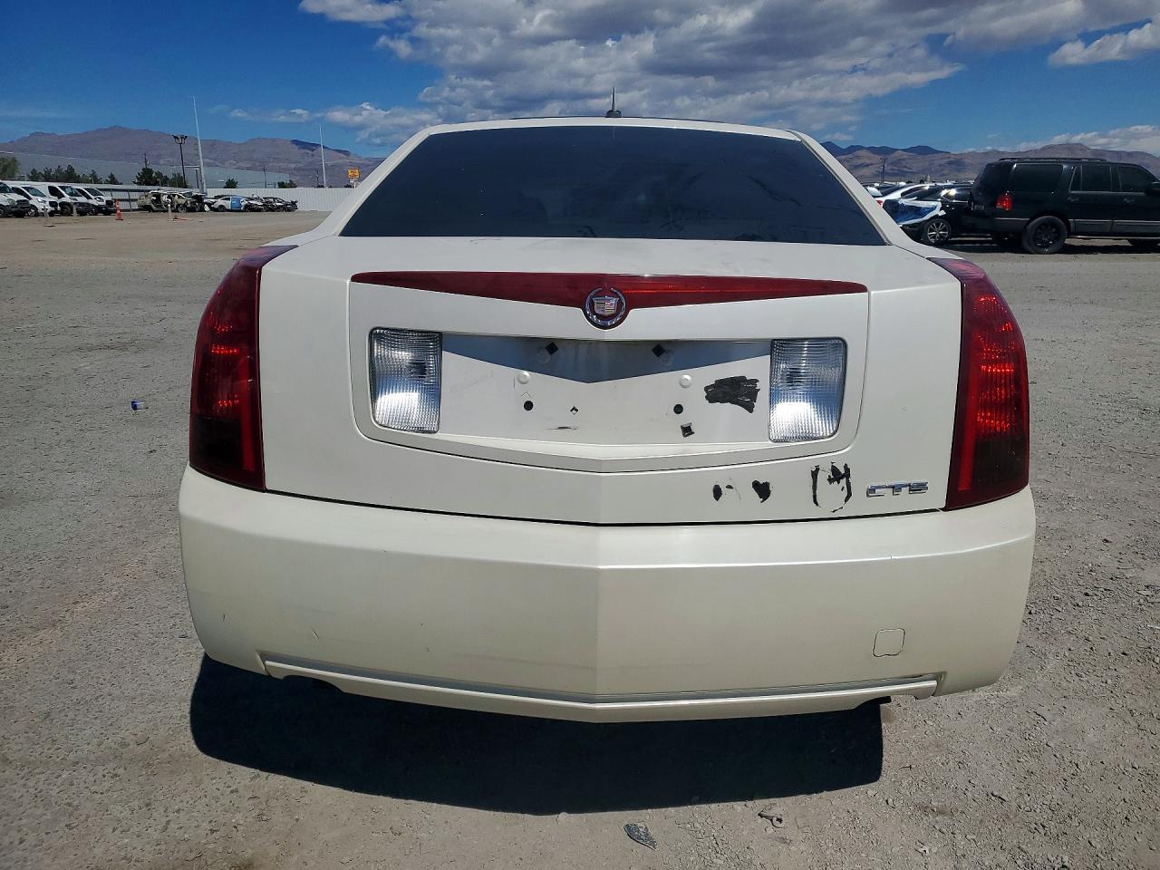 2007 Cadillac Cts Hi Feature V6 White vin: 1G6DP577070176704