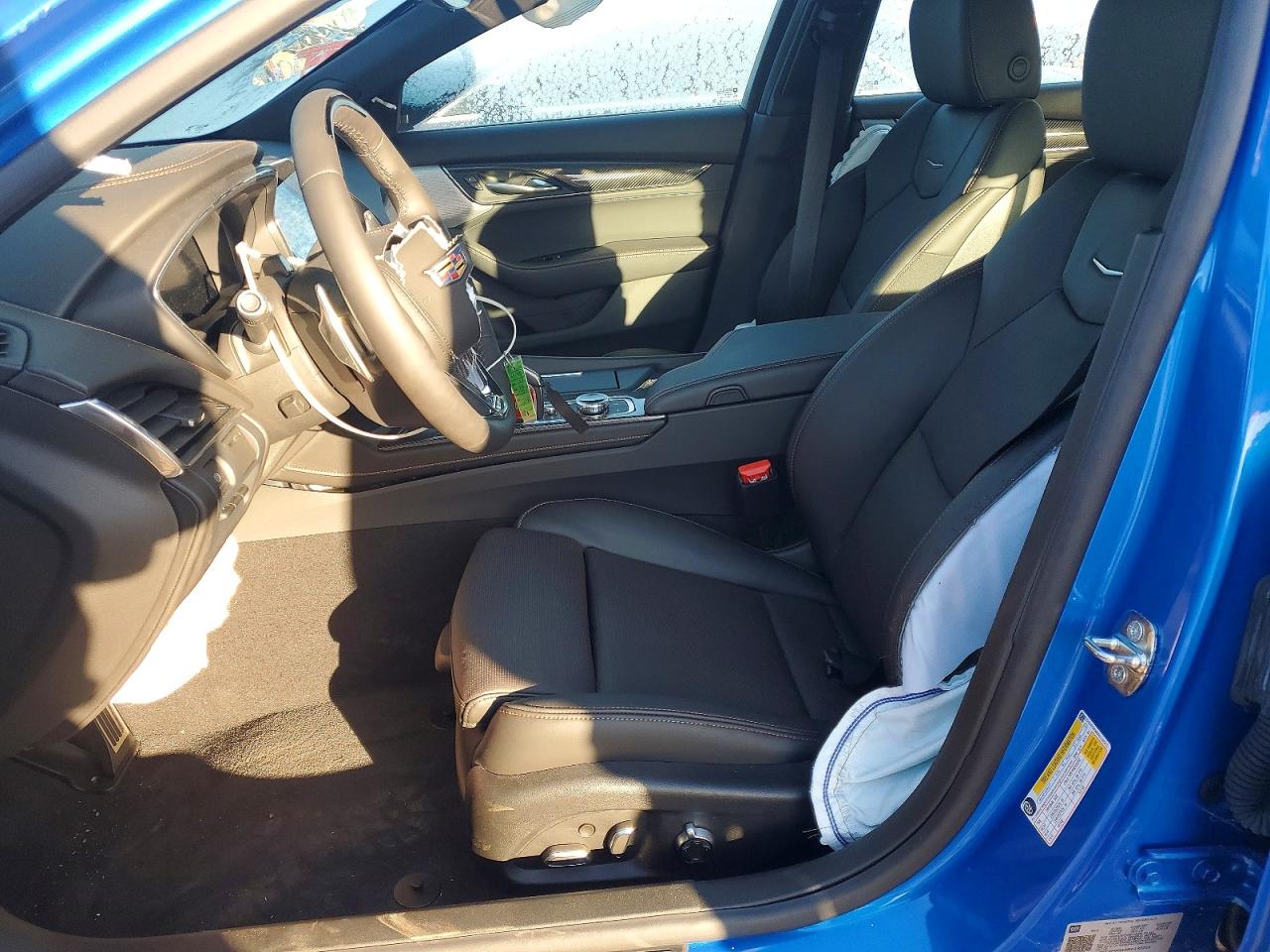 2024 Cadillac Ct5-v Blue vin: 1G6DR5RW8R0132211