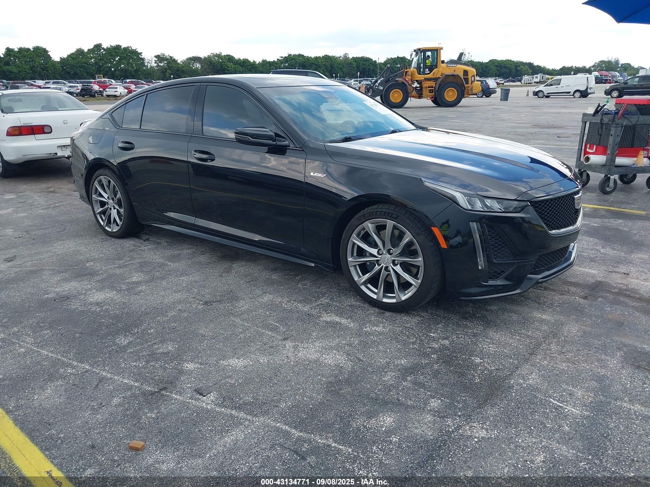 1G6DR5RWXP0144356